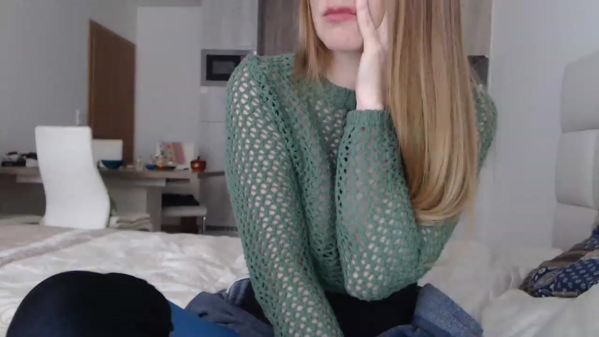 Gallery image thumbnail from Jennybadgirl's myfreecams stream on, 11/15/2022, 14:01 image 2 of 20