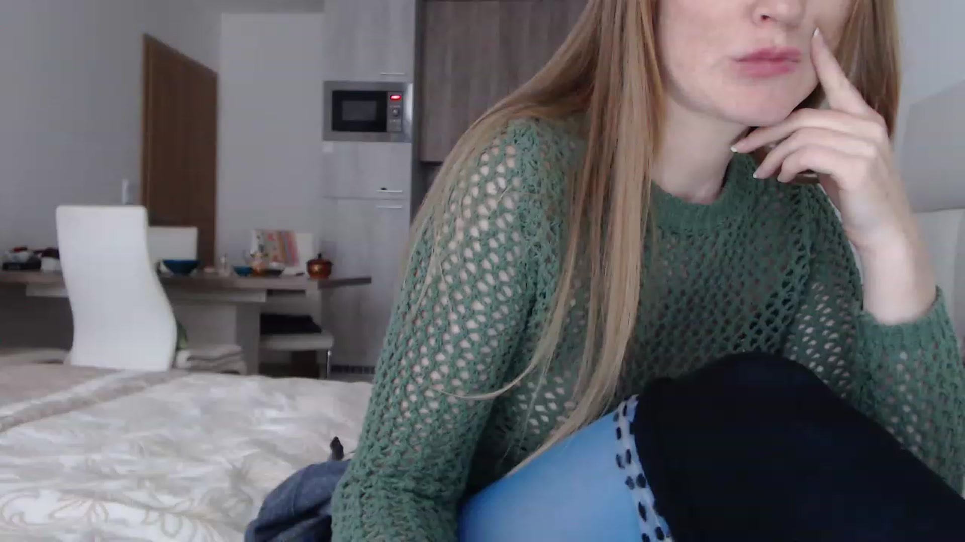 Gallery image thumbnail from Jennybadgirl's myfreecams stream on, 11/15/2022, 14:01 image 18 of 20