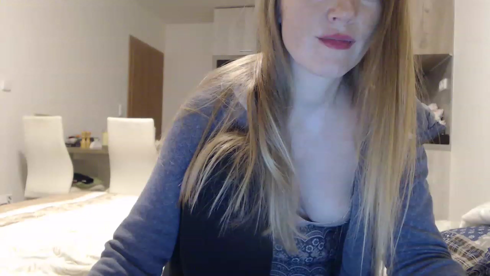 Gallery image thumbnail from Jennybadgirl's myfreecams stream on, 11/22/2022, 16:03 image 9 of 20