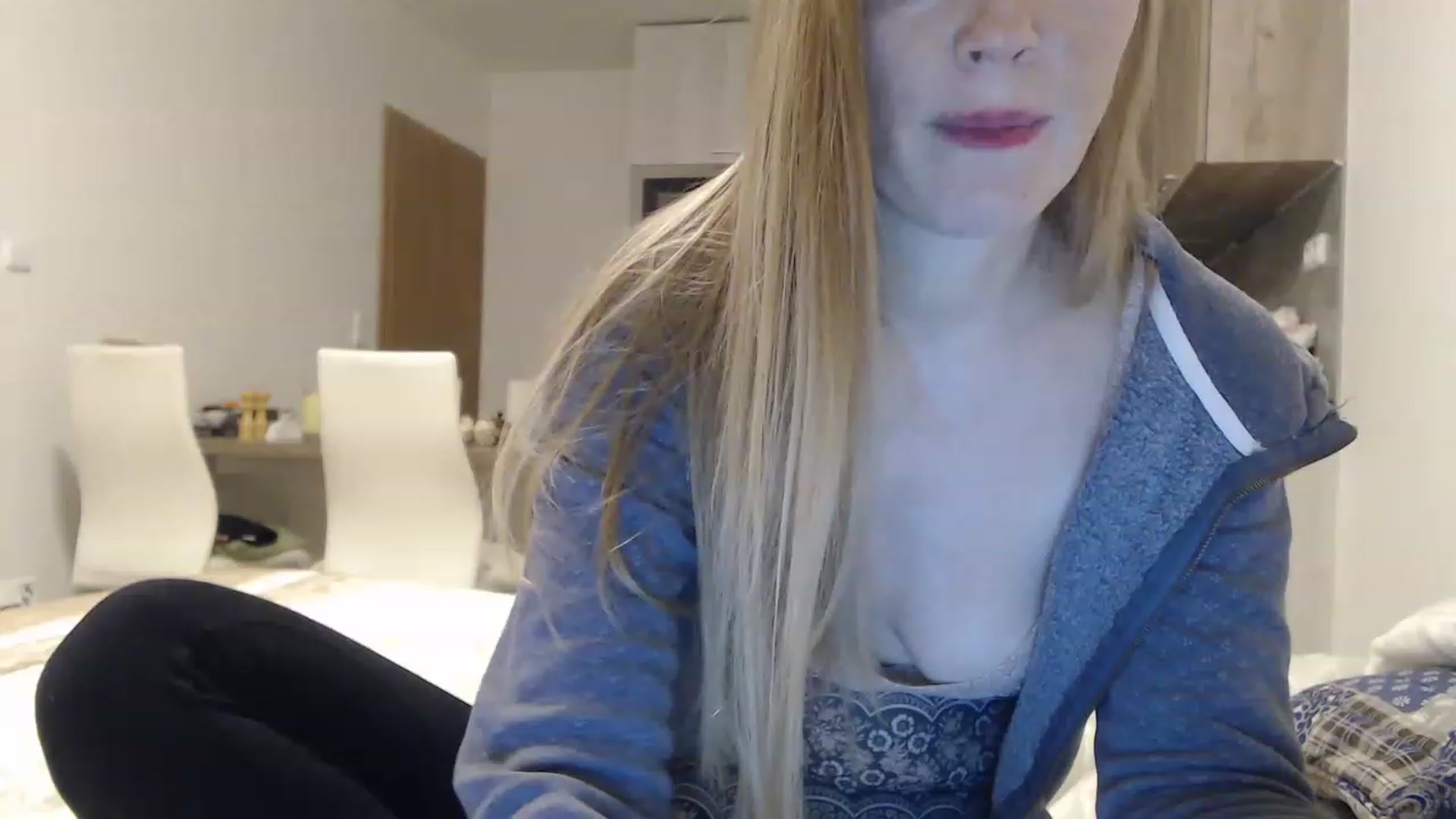 Gallery image thumbnail from Jennybadgirl's myfreecams stream on, 11/22/2022, 16:03 image 3 of 20