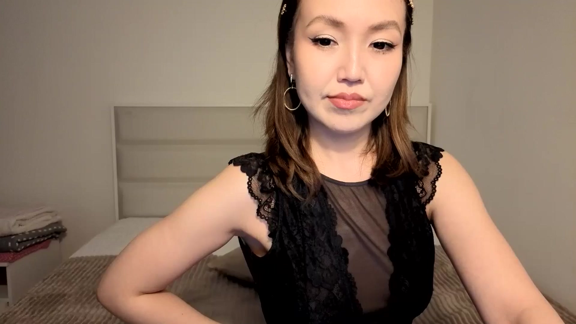 Gallery image thumbnail from Jennylicious's myfreecams stream on, 05/04/2026, 07:21 image 15 of 20