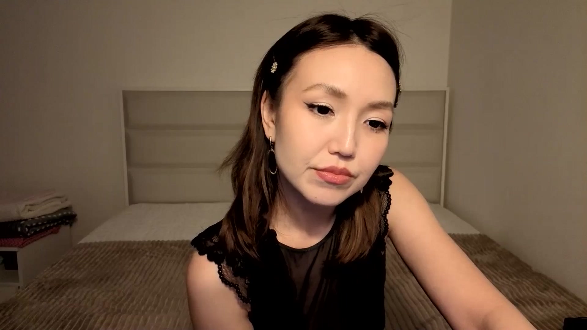 Gallery image thumbnail from Jennylicious's myfreecams stream on, 05/04/2026, 08:40 image 4 of 20