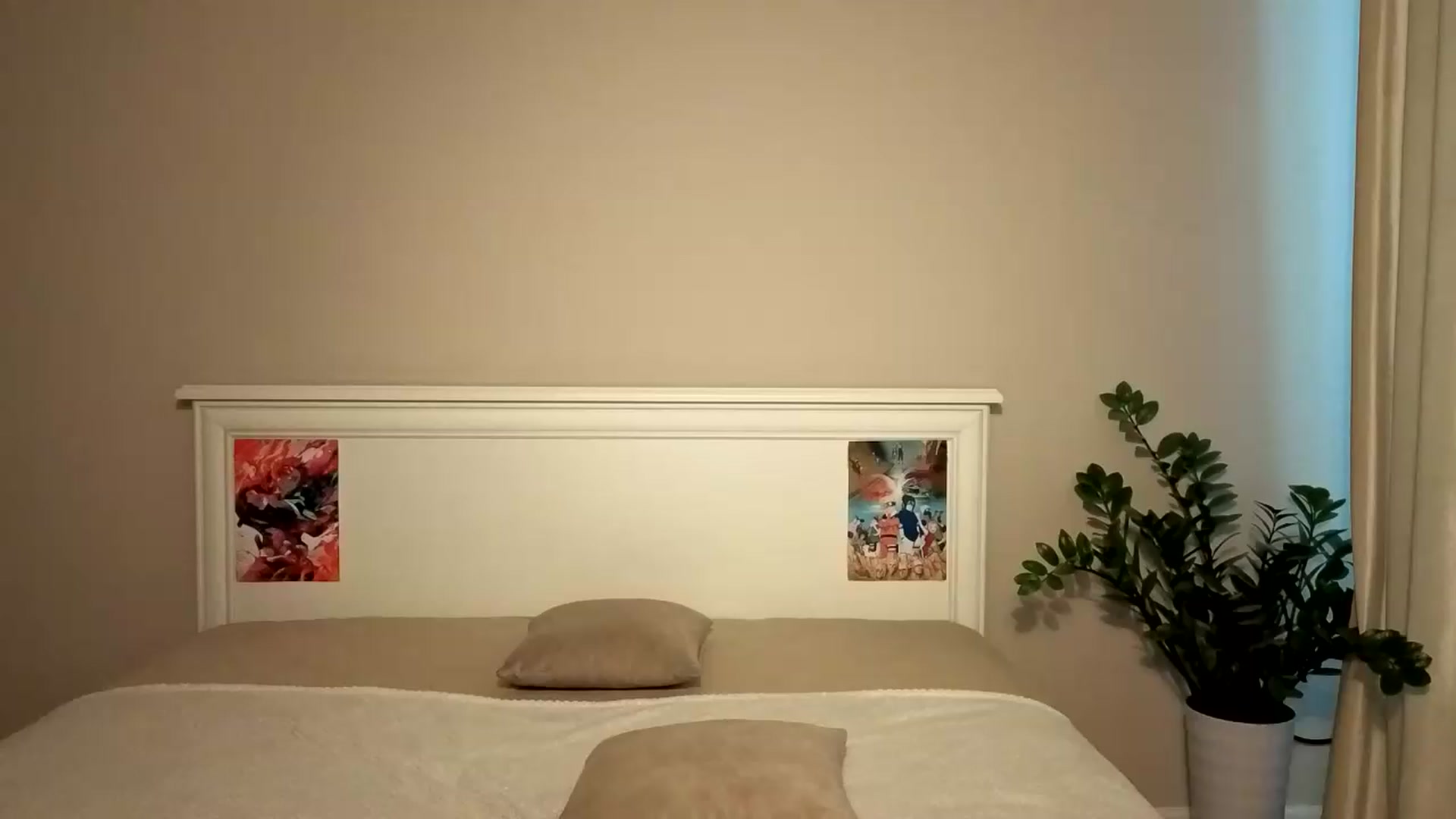Gallery image thumbnail from Jennylicious's myfreecams stream on, 06/23/2026, 05:06 image 4 of 20
