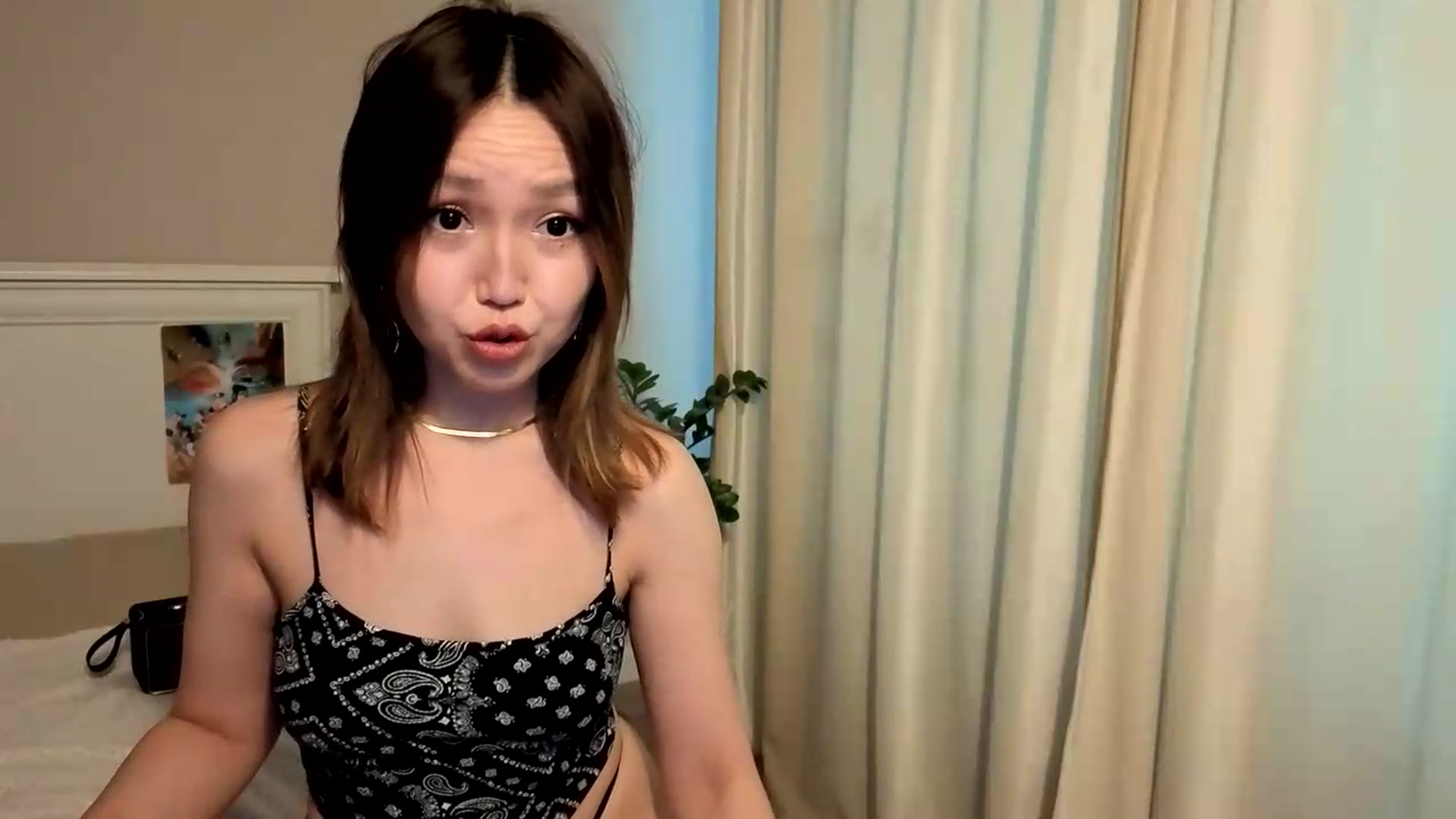 Gallery image thumbnail from Jennylicious's myfreecams stream on, 06/25/2026, 04:17 image 5 of 20