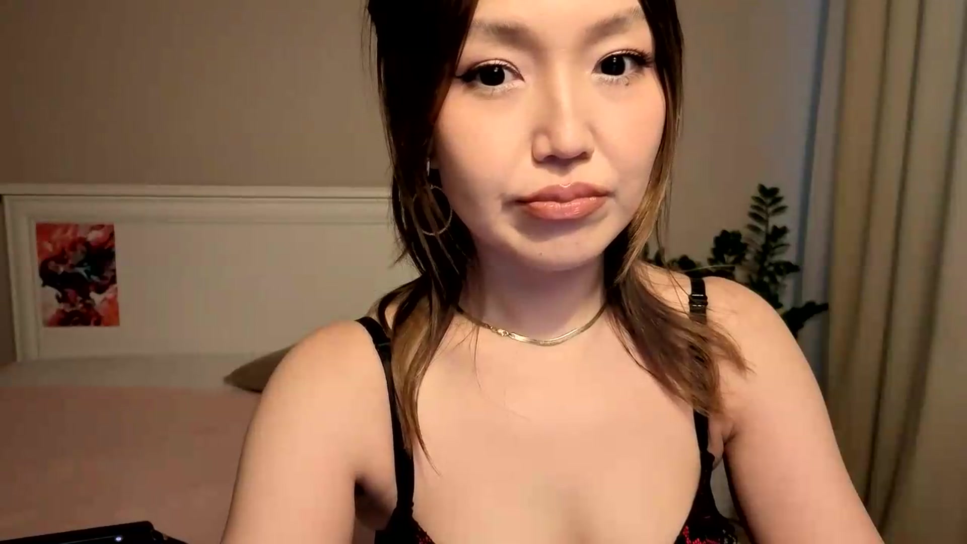 Gallery image thumbnail from Jennylicious's myfreecams stream on, 07/16/2026, 05:51 image 11 of 20