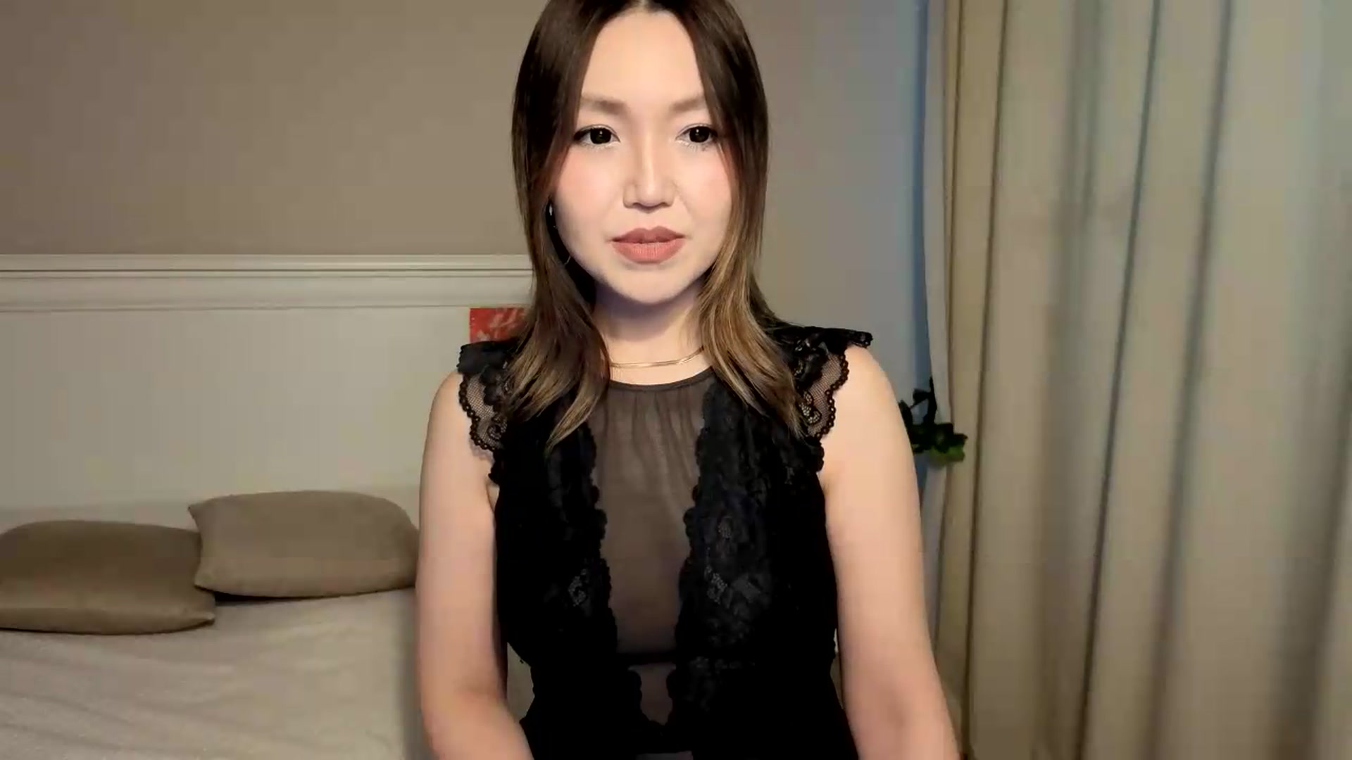 Gallery image thumbnail from Jennylicious's myfreecams stream on, 08/17/2026, 05:32 image 17 of 20