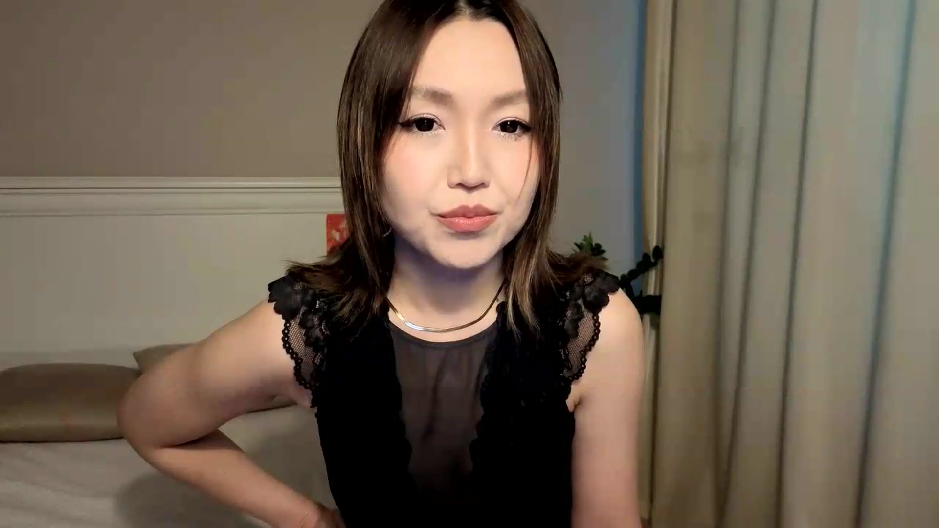 Gallery image thumbnail from Jennylicious's myfreecams stream on, 08/17/2026, 06:51 image 2 of 20