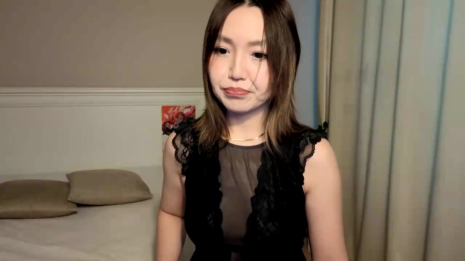 Gallery image thumbnail from Jennylicious's myfreecams stream on, 08/17/2026, 06:51 image 4 of 20