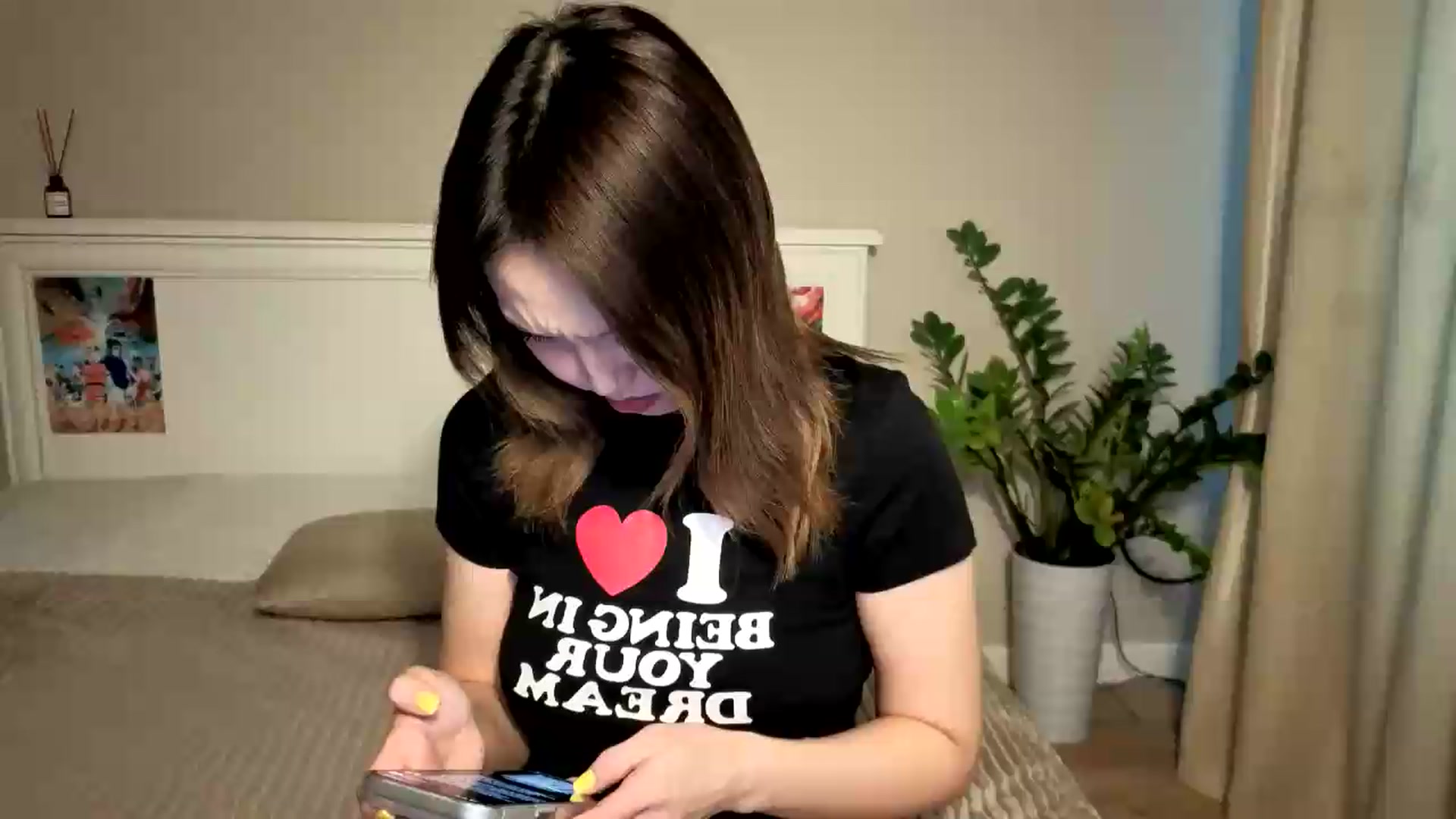 Gallery image thumbnail from Jennylicious's myfreecams stream on, 08/17/2026, 09:18 image 1 of 20