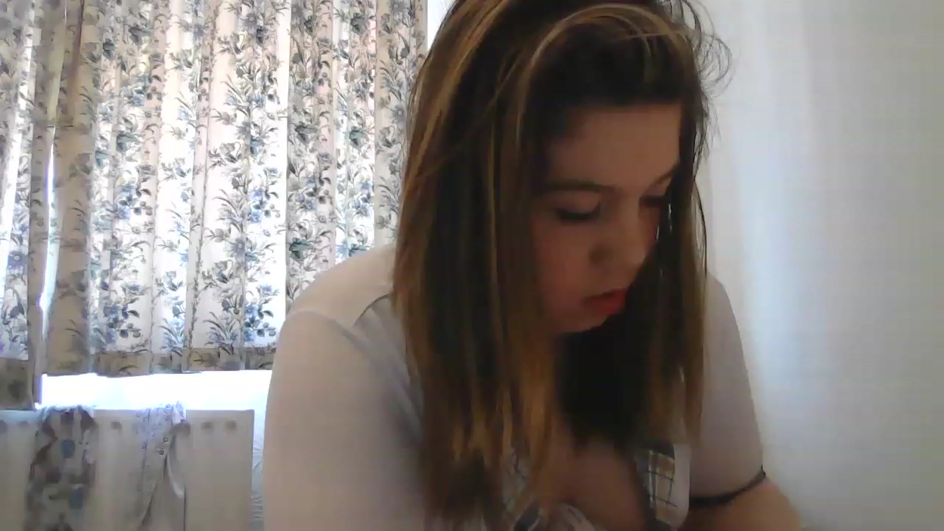 Gallery image thumbnail from Jennylove1996's myfreecams stream on, 05/20/2023, 15:32 image 15 of 20