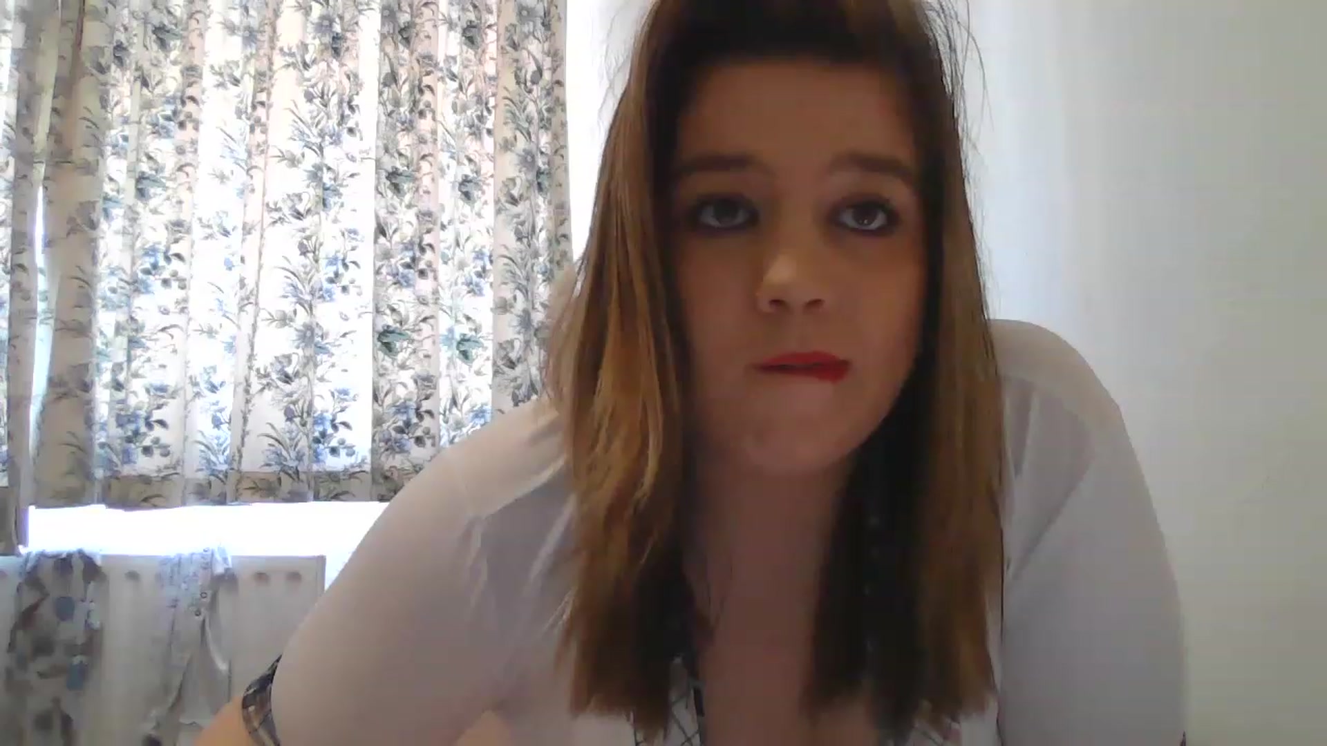 Gallery image thumbnail from Jennylove1996's myfreecams stream on, 05/20/2023, 15:32 image 3 of 20