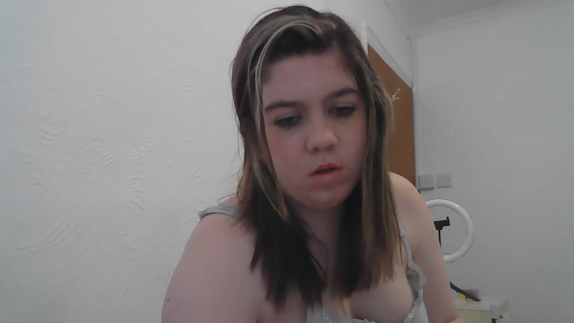 Gallery image thumbnail from Jennylove1996's myfreecams stream on, 05/21/2023, 10:05 image 19 of 20