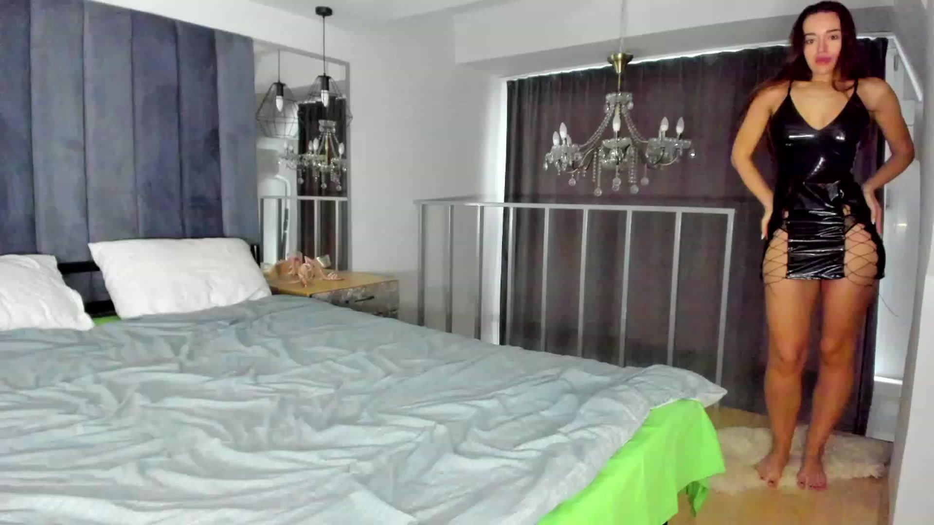 Gallery image thumbnail from Jennytightt's myfreecams stream on, 11/18/2022, 08:50 image 2 of 20