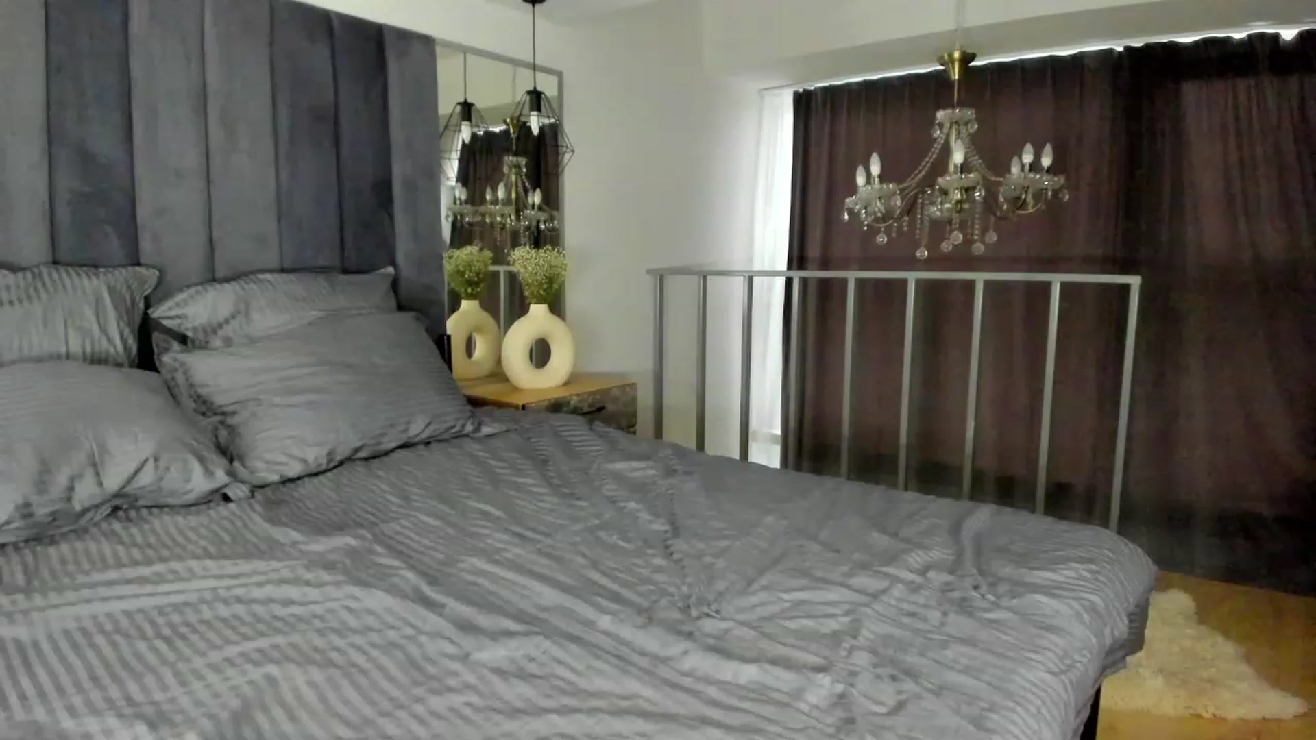 Gallery image thumbnail from Jennytightt's myfreecams stream on, 12/03/2022, 11:11 image 5 of 20