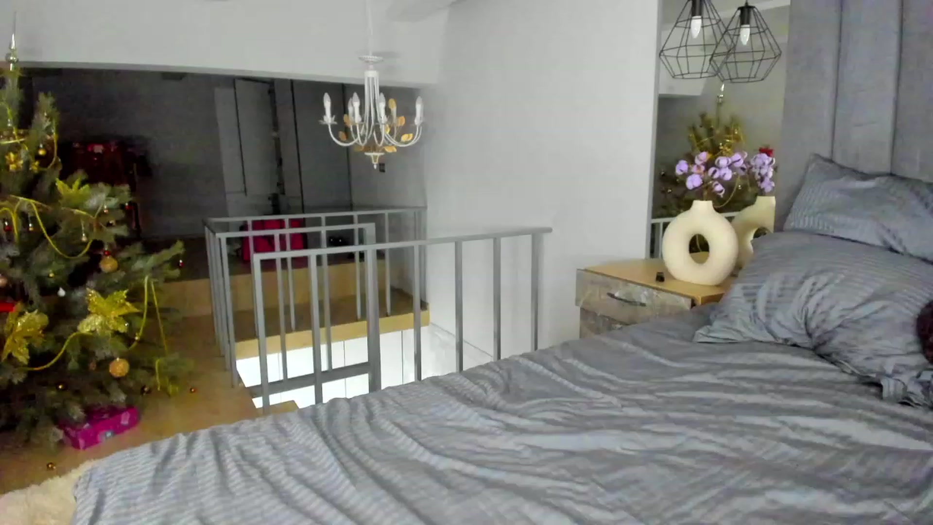 Gallery image thumbnail from Jennytightt's myfreecams stream on, 01/13/2023, 16:30 image 13 of 20