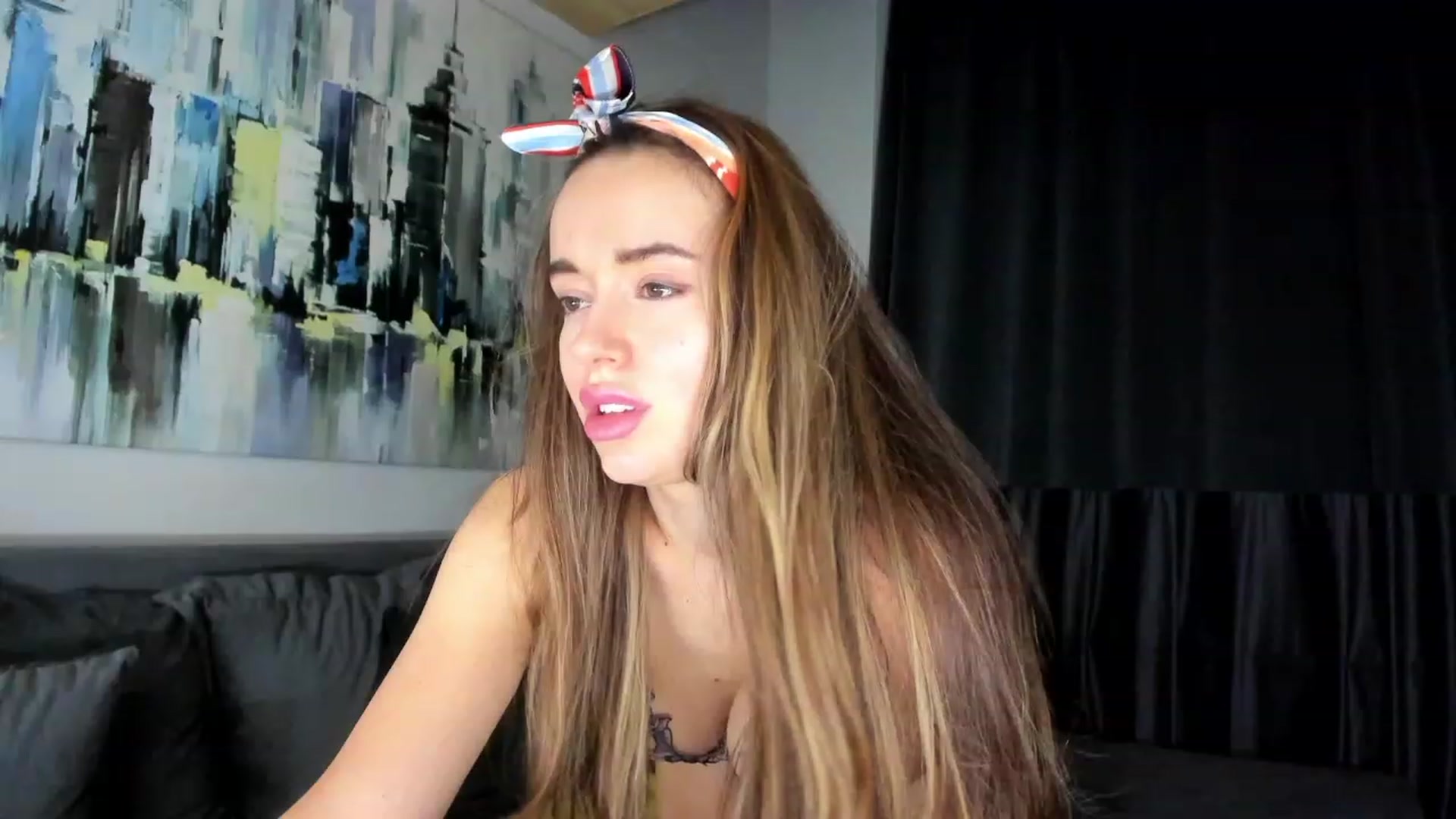 Gallery image thumbnail from Jennytightt's myfreecams stream on, 02/06/2023, 18:55 image 19 of 20