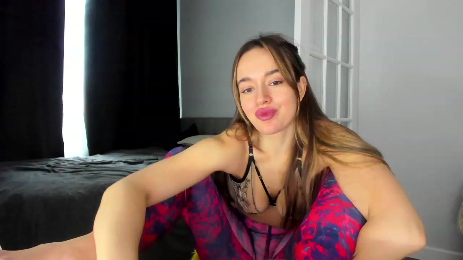 Gallery image thumbnail from Jennytightt's myfreecams stream on, 03/26/2023, 10:09 image 12 of 20