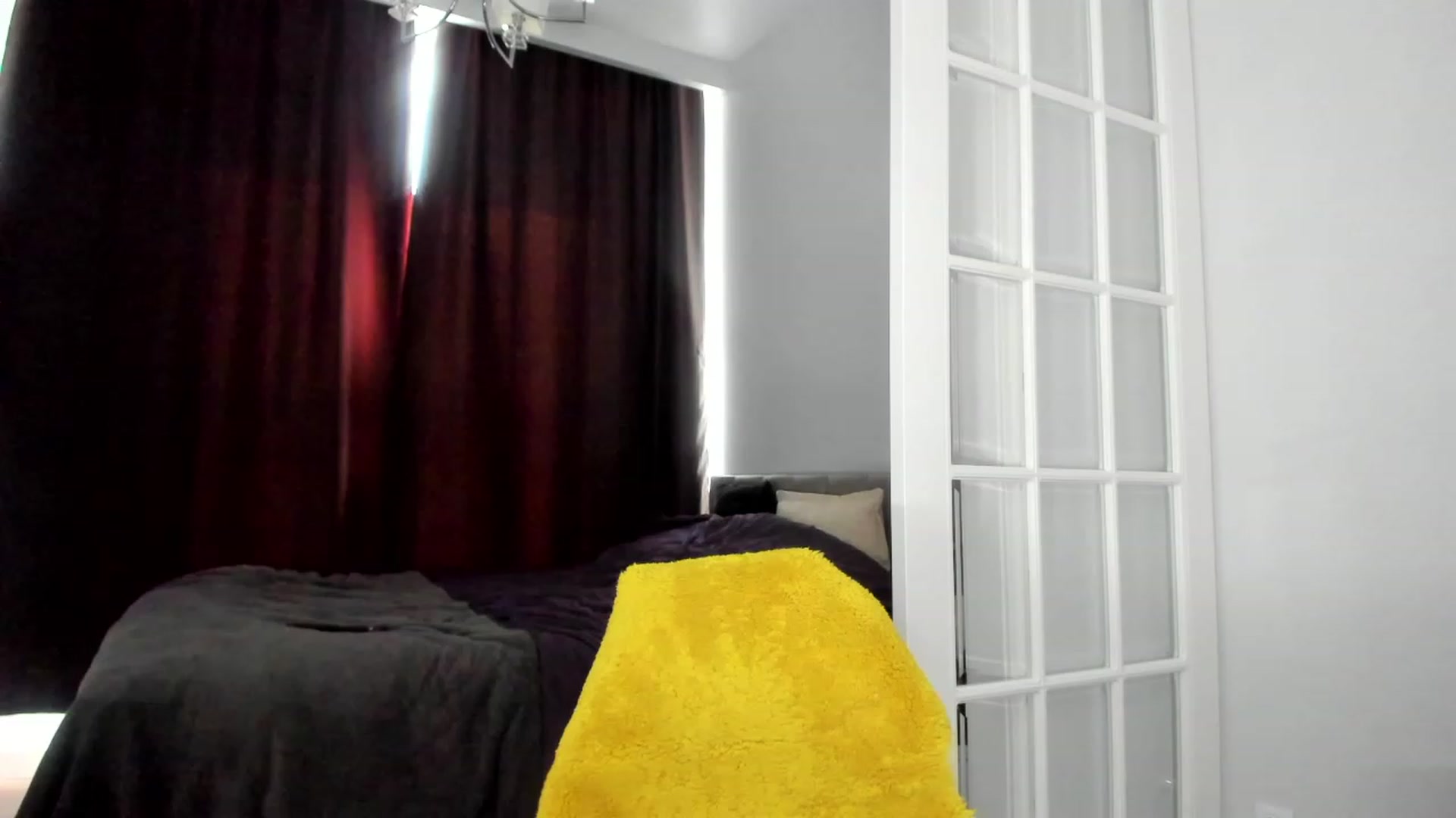Gallery image thumbnail from Jennytightt's myfreecams stream on, 04/15/2023, 11:53 image 2 of 20
