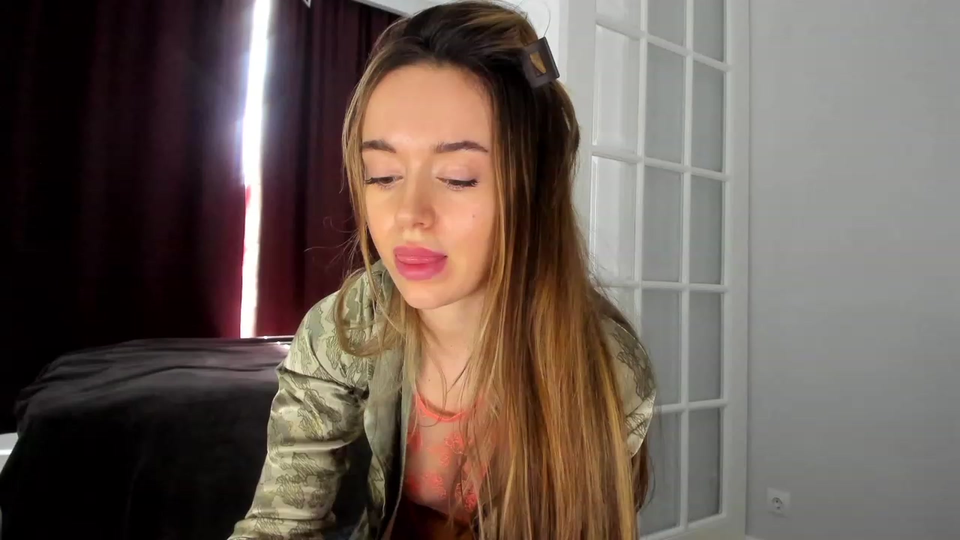 Gallery image thumbnail from Jennytightt's myfreecams stream on, 04/23/2023, 09:38 image 11 of 20