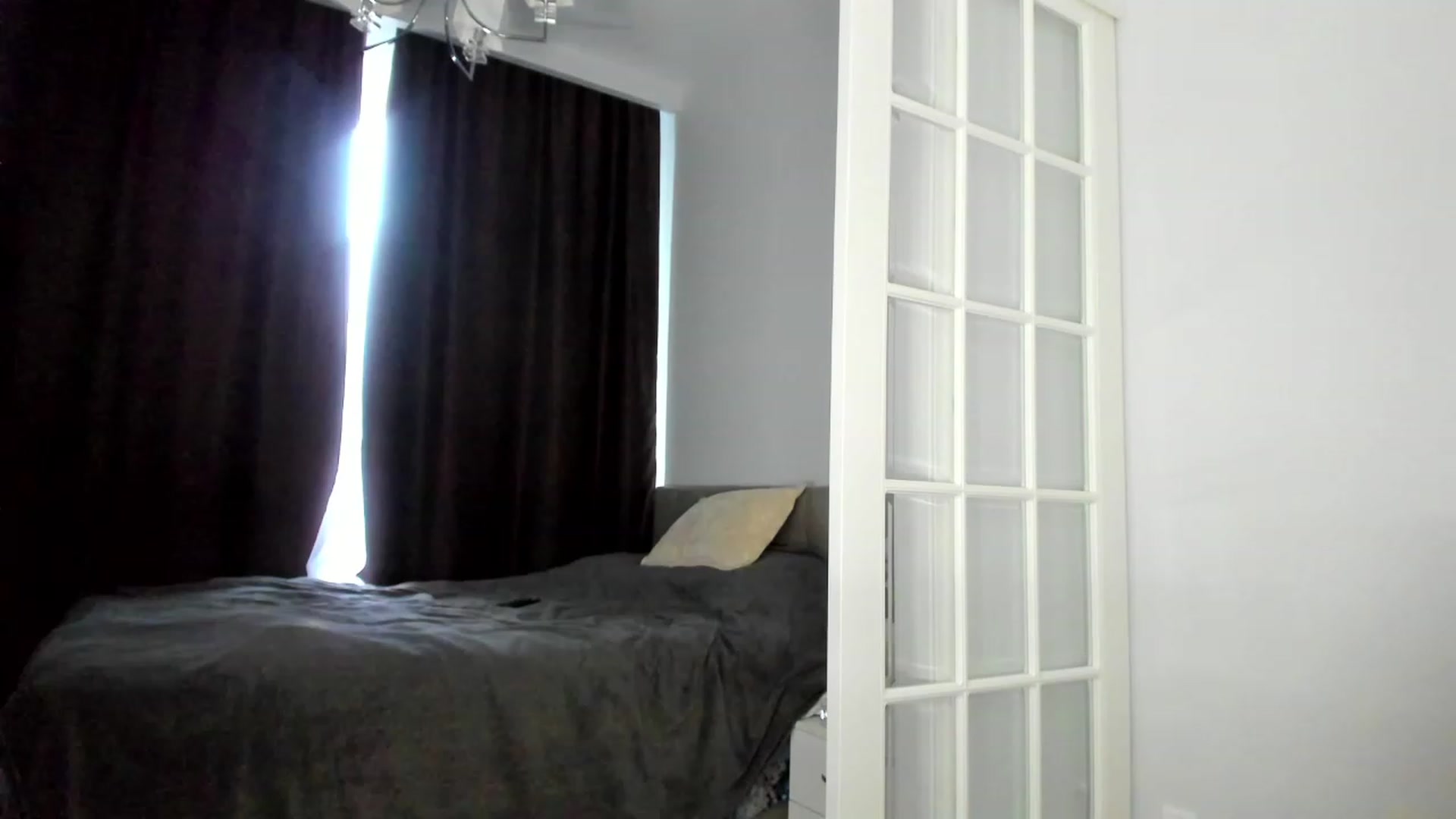 Gallery image thumbnail from Jennytightt's myfreecams stream on, 04/23/2023, 16:06 image 15 of 20