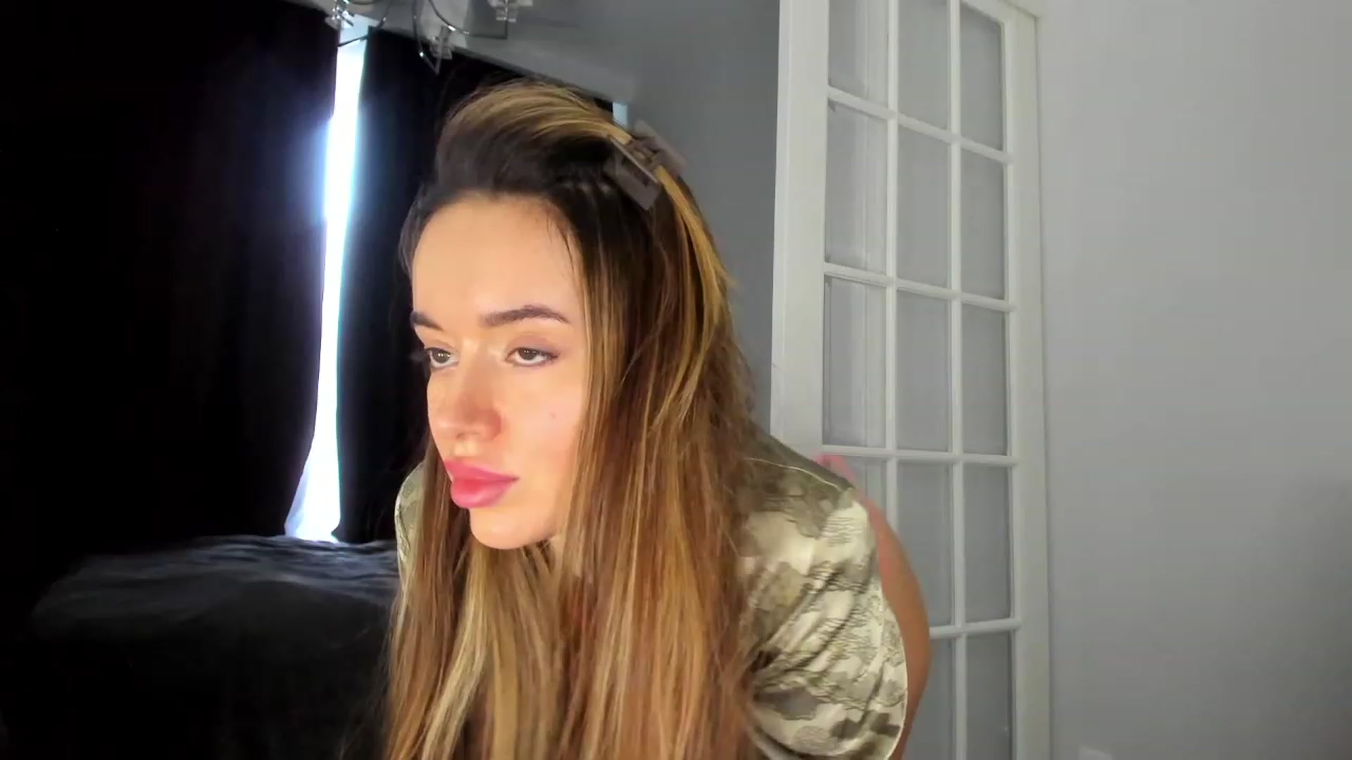 Gallery image thumbnail from Jennytightt's myfreecams stream on, 04/23/2023, 16:06 image 12 of 20