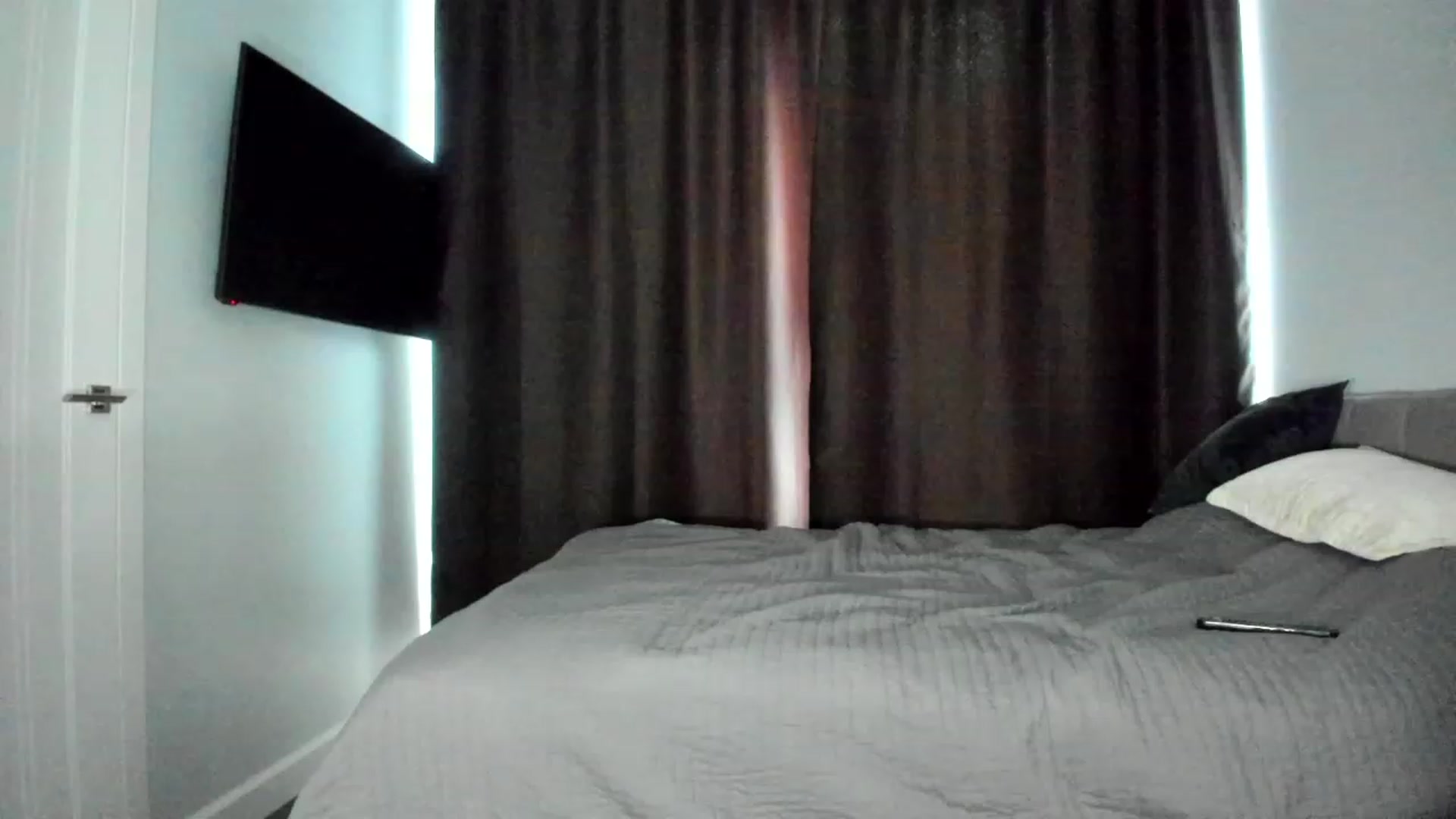 Gallery image thumbnail from Jennytightt's myfreecams stream on, 05/07/2023, 11:07 image 18 of 20