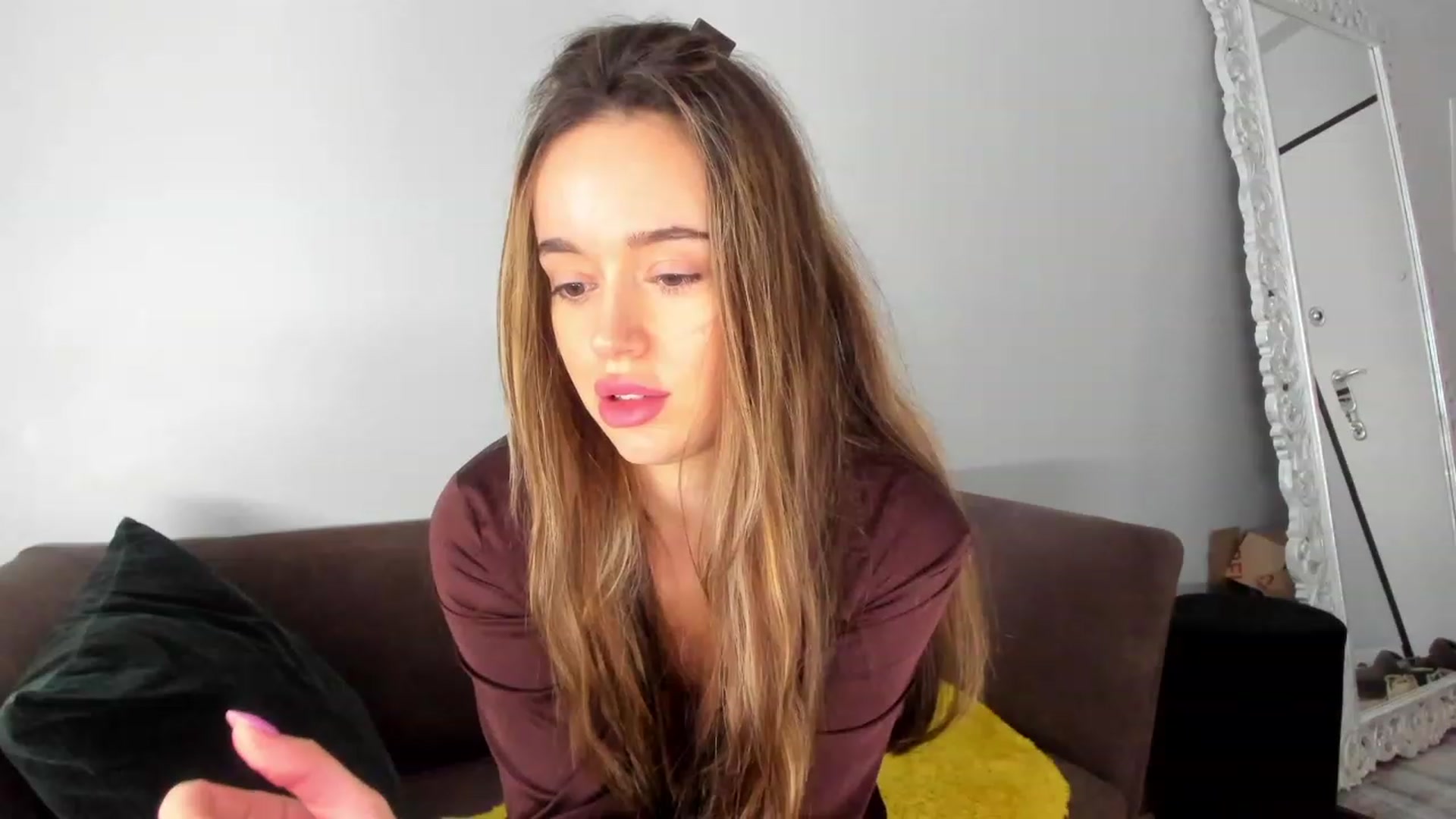 Gallery image thumbnail from Jennytightt's myfreecams stream on, 05/21/2023, 09:42 image 11 of 20
