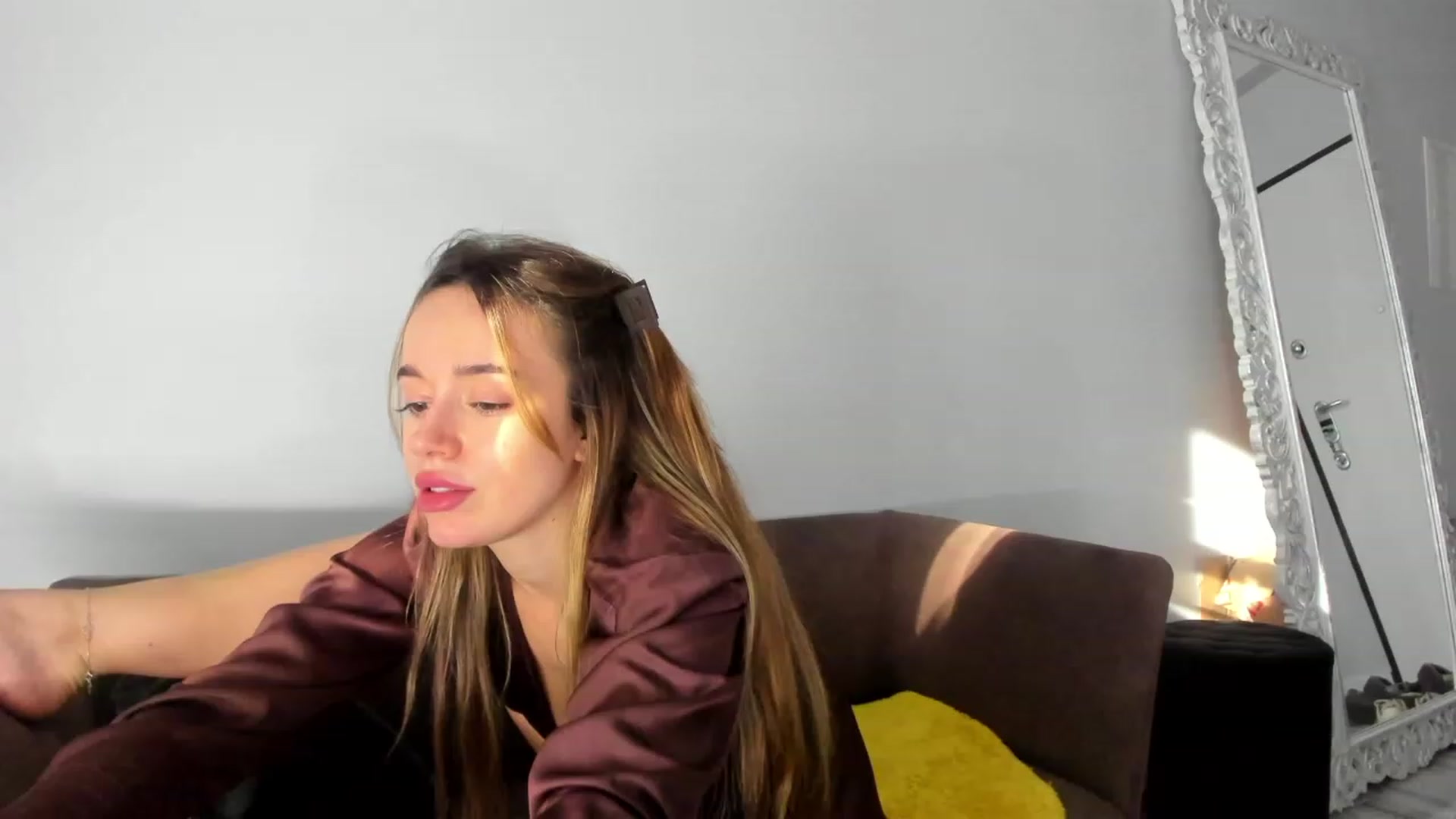 Gallery image thumbnail from Jennytightt's myfreecams stream on, 05/21/2023, 15:31 image 7 of 20