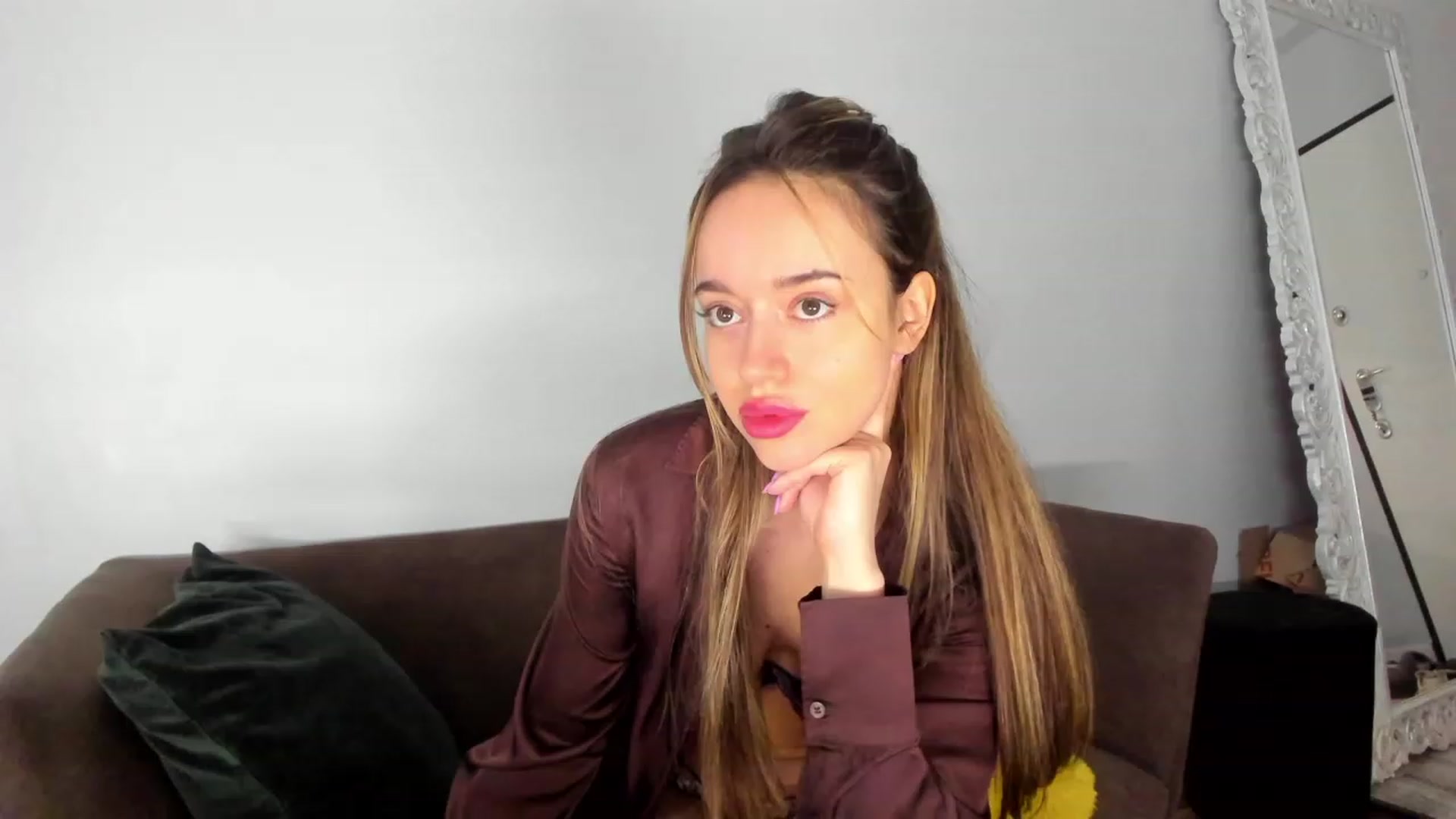 Gallery image thumbnail from Jennytightt's myfreecams stream on, 05/22/2023, 16:06 image 5 of 20