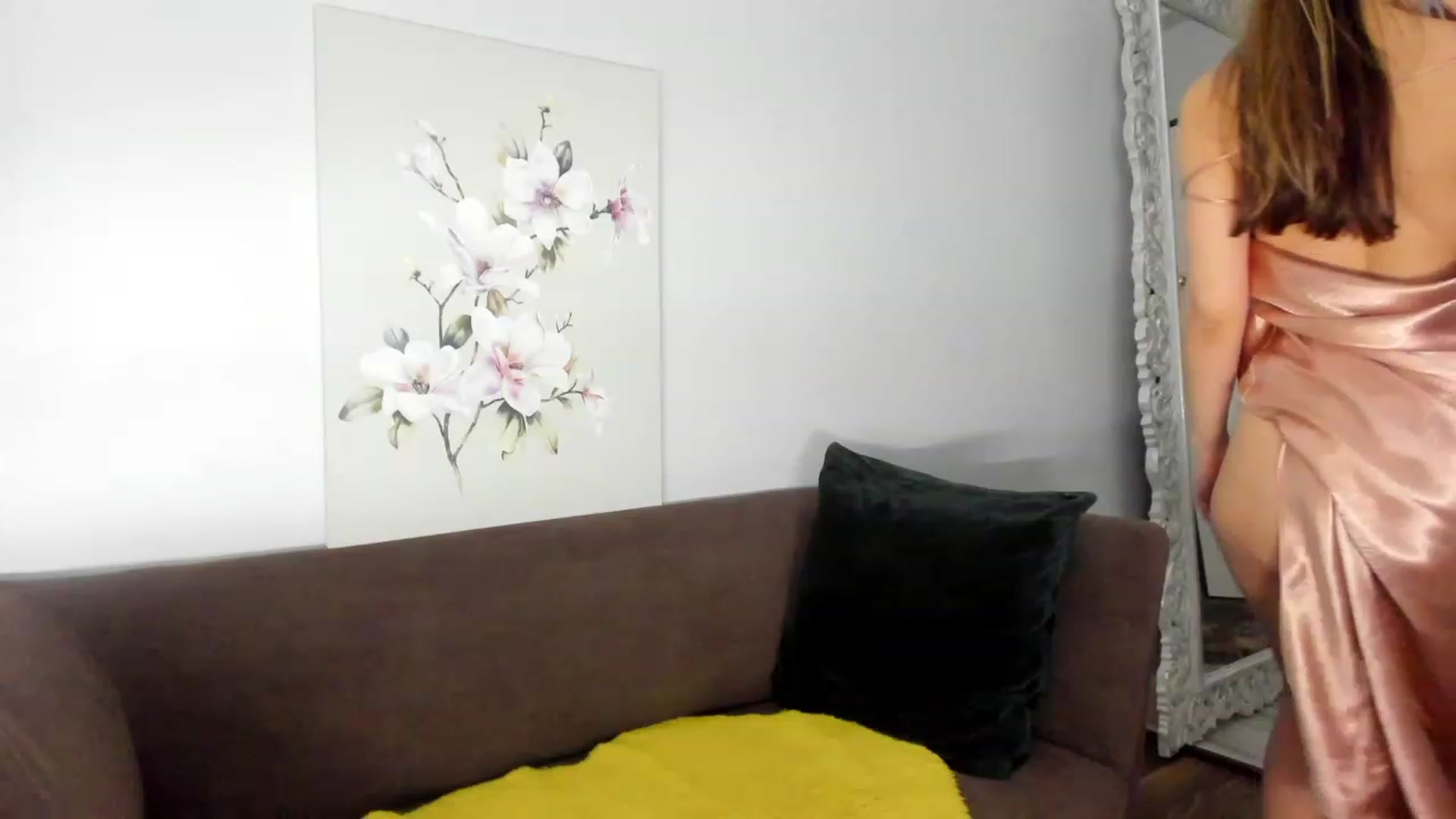 Gallery image thumbnail from Jennytightt's myfreecams stream on, 06/16/2023, 18:45 image 18 of 20