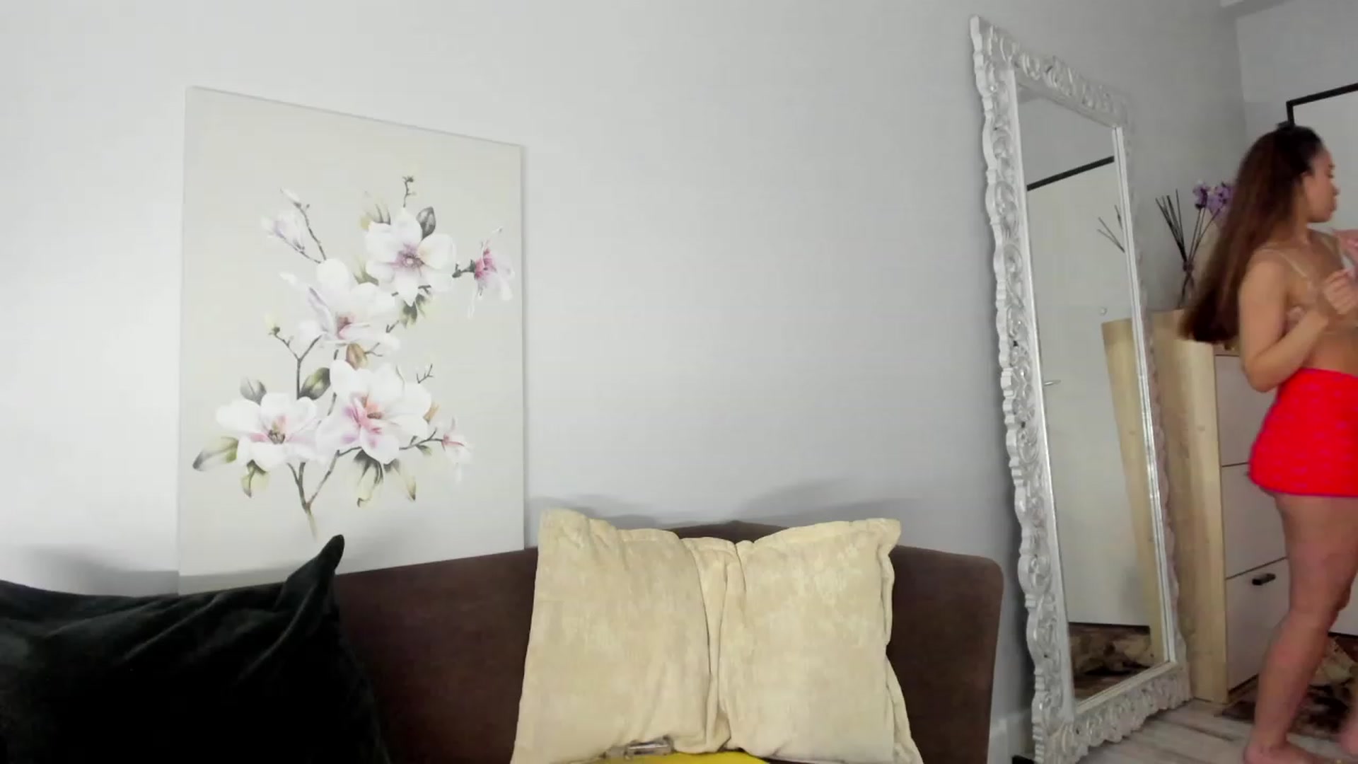 Gallery image thumbnail from Jennytightt's myfreecams stream on, 06/19/2023, 16:12 image 16 of 20