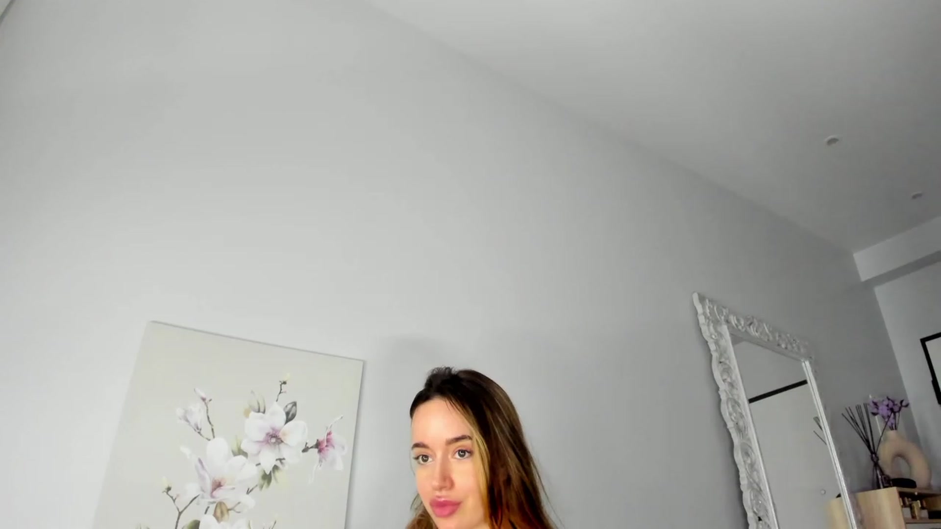 Gallery image thumbnail from Jennytightt's myfreecams stream on, 06/24/2023, 11:13 image 17 of 20