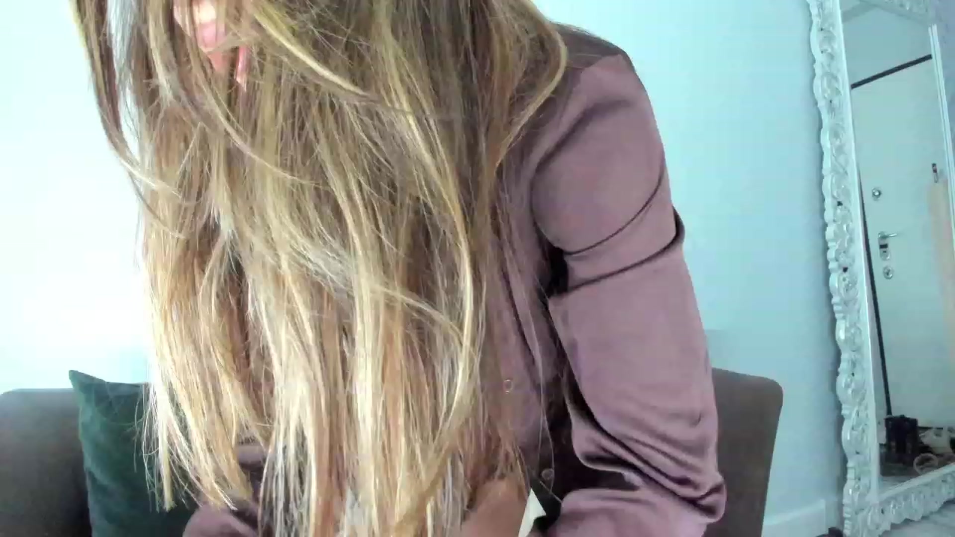 Gallery image thumbnail from Jennytightt's myfreecams stream on, 07/23/2023, 10:45 image 8 of 20