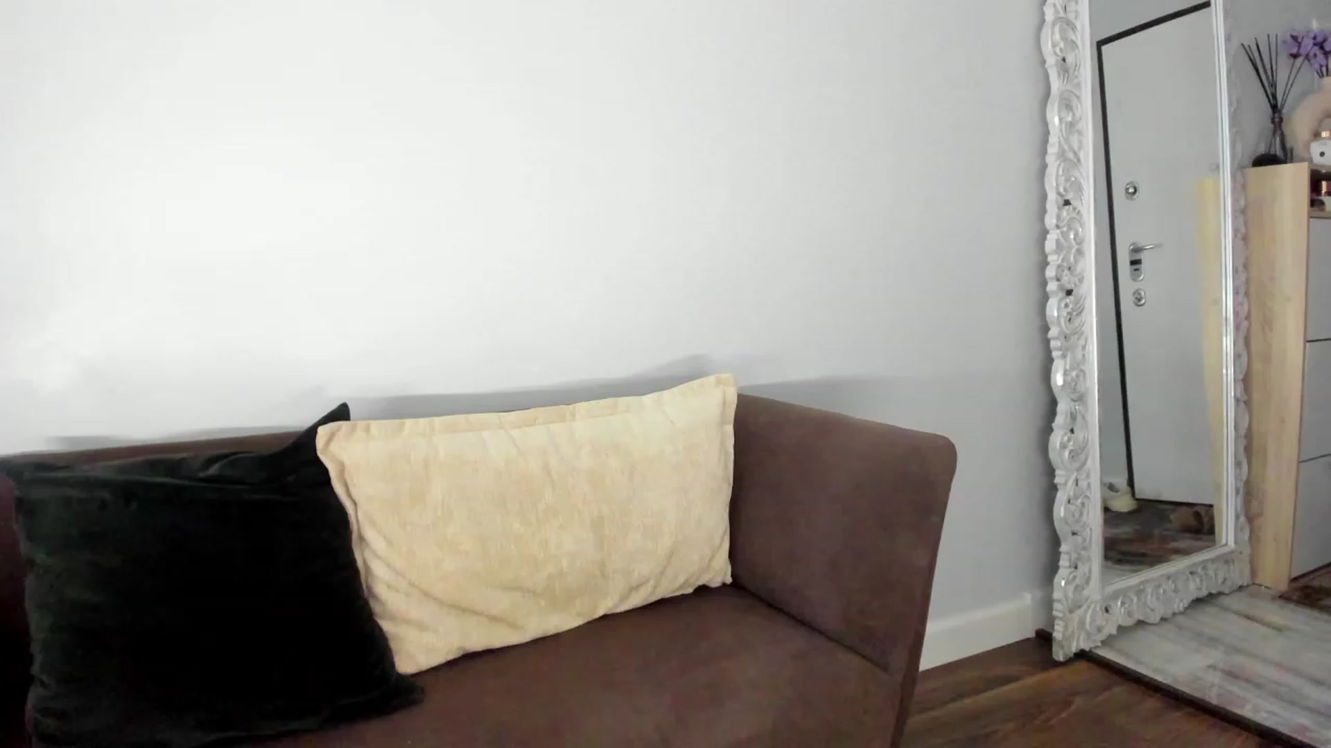 Gallery image thumbnail from Jennytightt's myfreecams stream on, 07/31/2023, 15:52 image 2 of 20