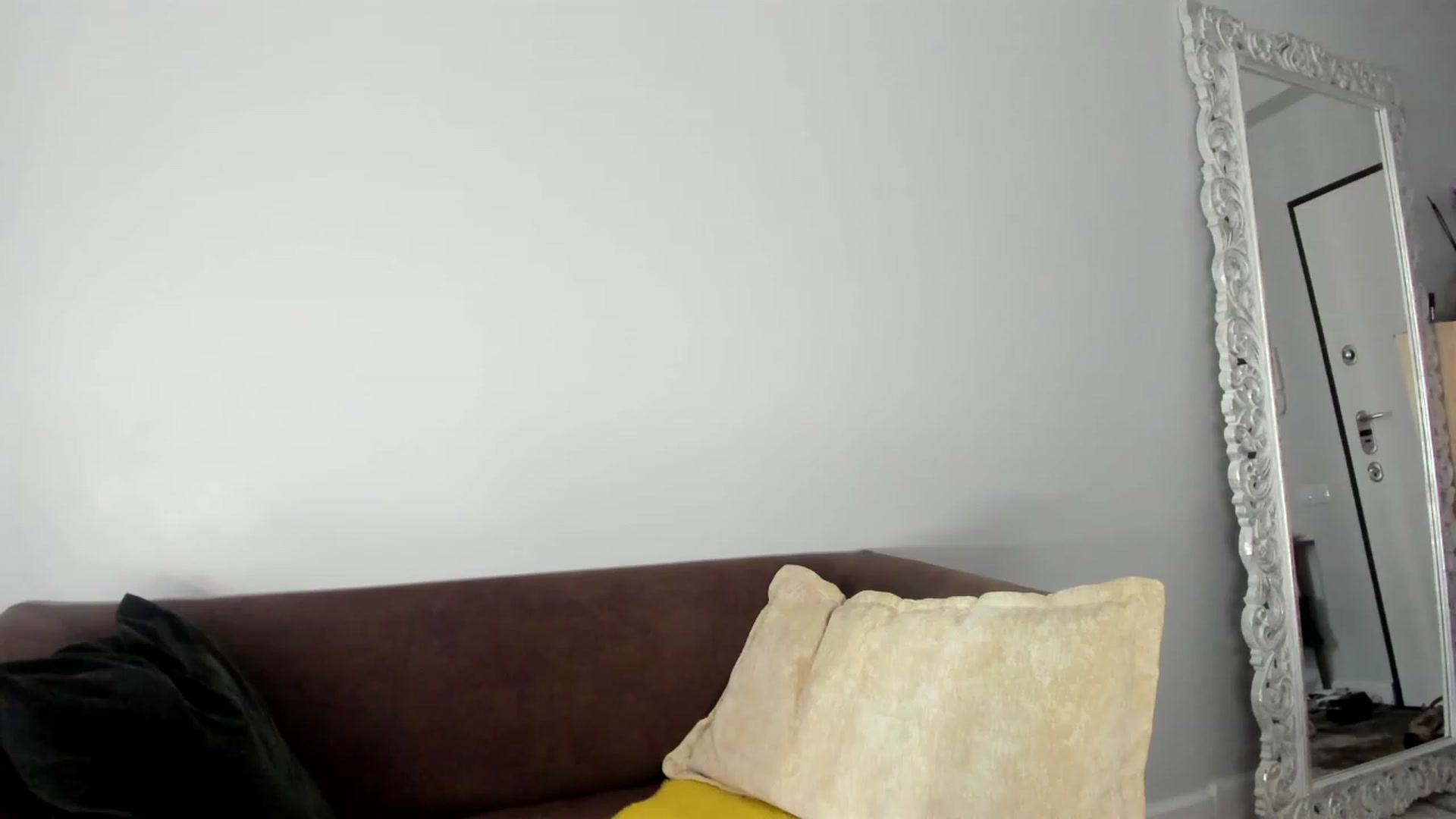 Gallery image thumbnail from Jennytightt's myfreecams stream on, 08/21/2023, 15:29 image 2 of 20