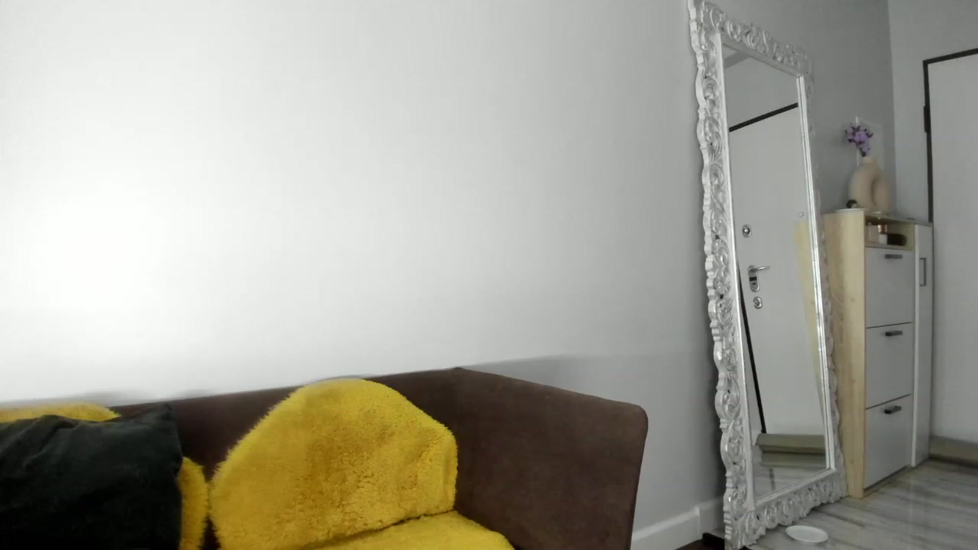 Gallery image thumbnail from Jennytightt's myfreecams stream on, 10/15/2023, 09:00 image 8 of 20
