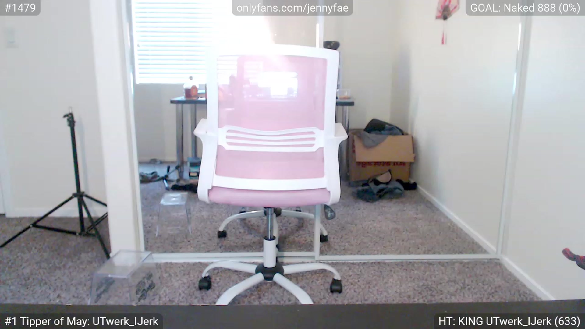 Gallery image thumbnail from Jennyyfae's myfreecams stream on, 05/17/2023, 02:20 image 14 of 20