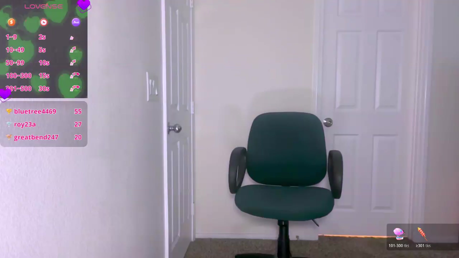 Gallery image thumbnail from Jennyyfae's myfreecams stream on, 04/21/2026, 02:30 image 11 of 20