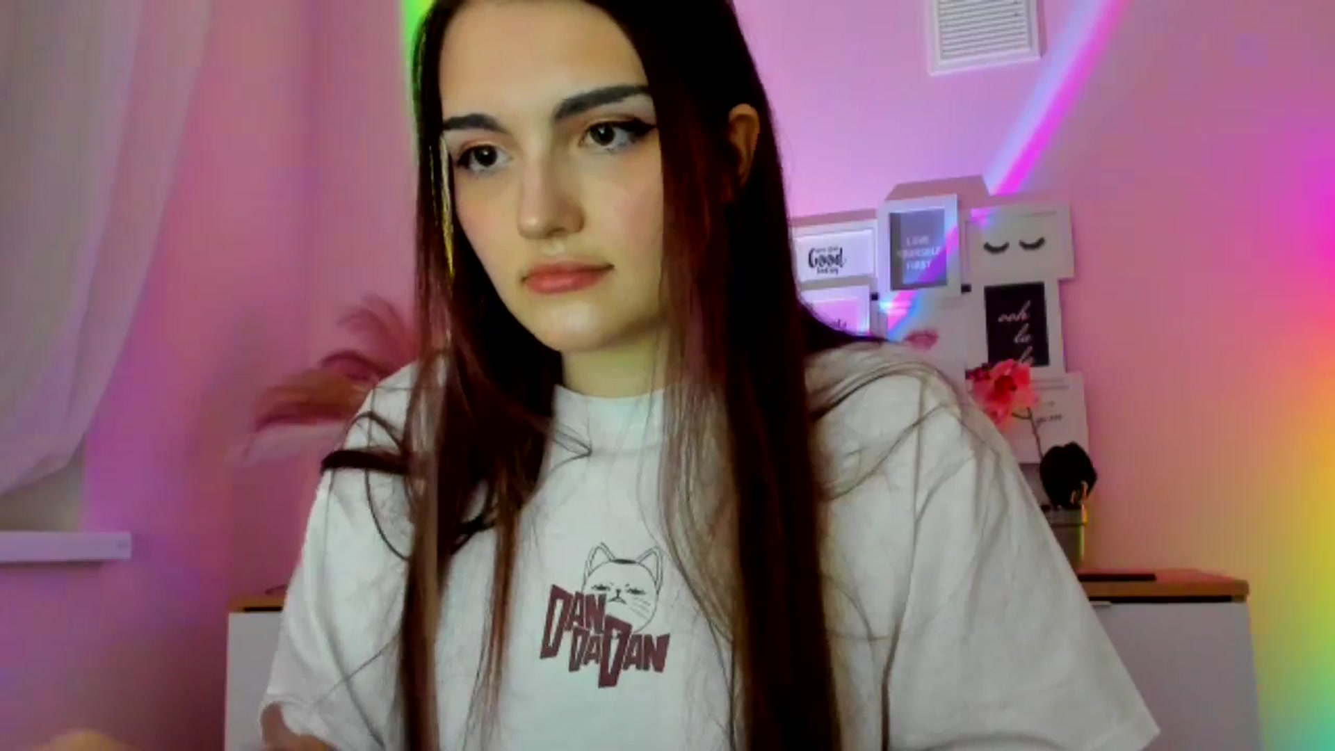Gallery image thumbnail from JenyStone's myfreecams stream on, 03/09/2025, 11:59 image 3 of 20
