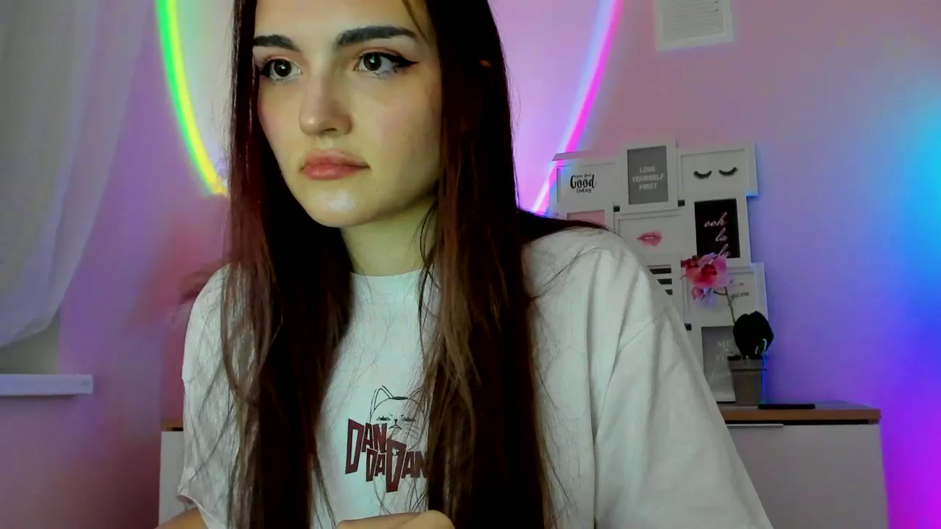 Gallery image thumbnail from JenyStone's myfreecams stream on, 03/09/2025, 11:59 image 5 of 20
