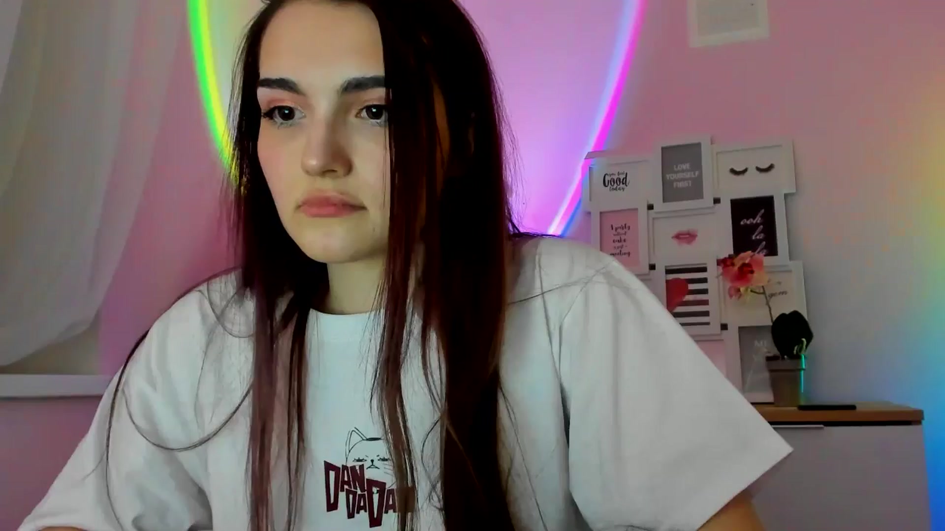 Gallery image thumbnail from JenyStone's myfreecams stream on, 03/09/2025, 13:49 image 5 of 20
