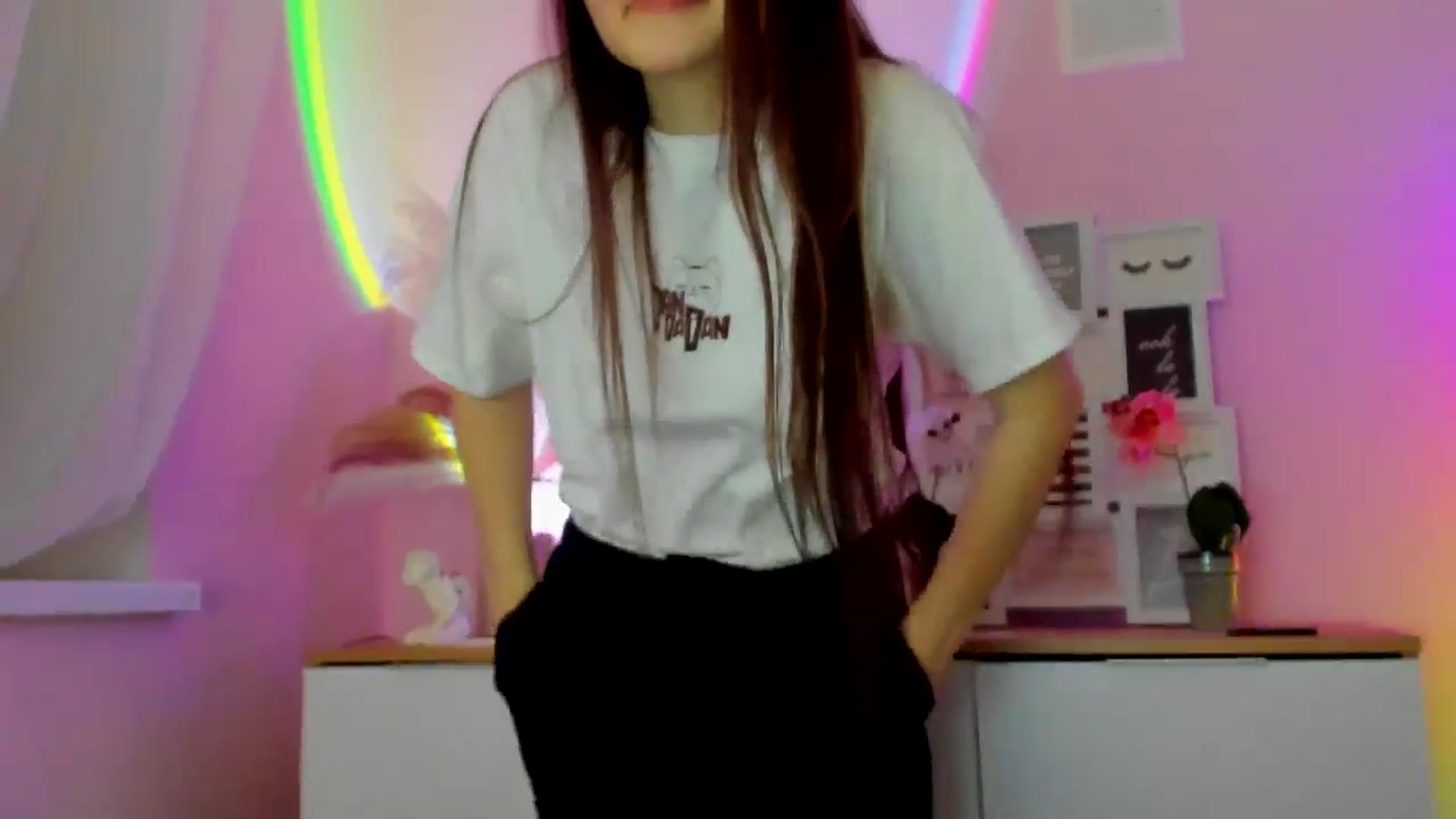 Gallery image thumbnail from JenyStone's myfreecams stream on, 03/09/2025, 13:49 image 6 of 20