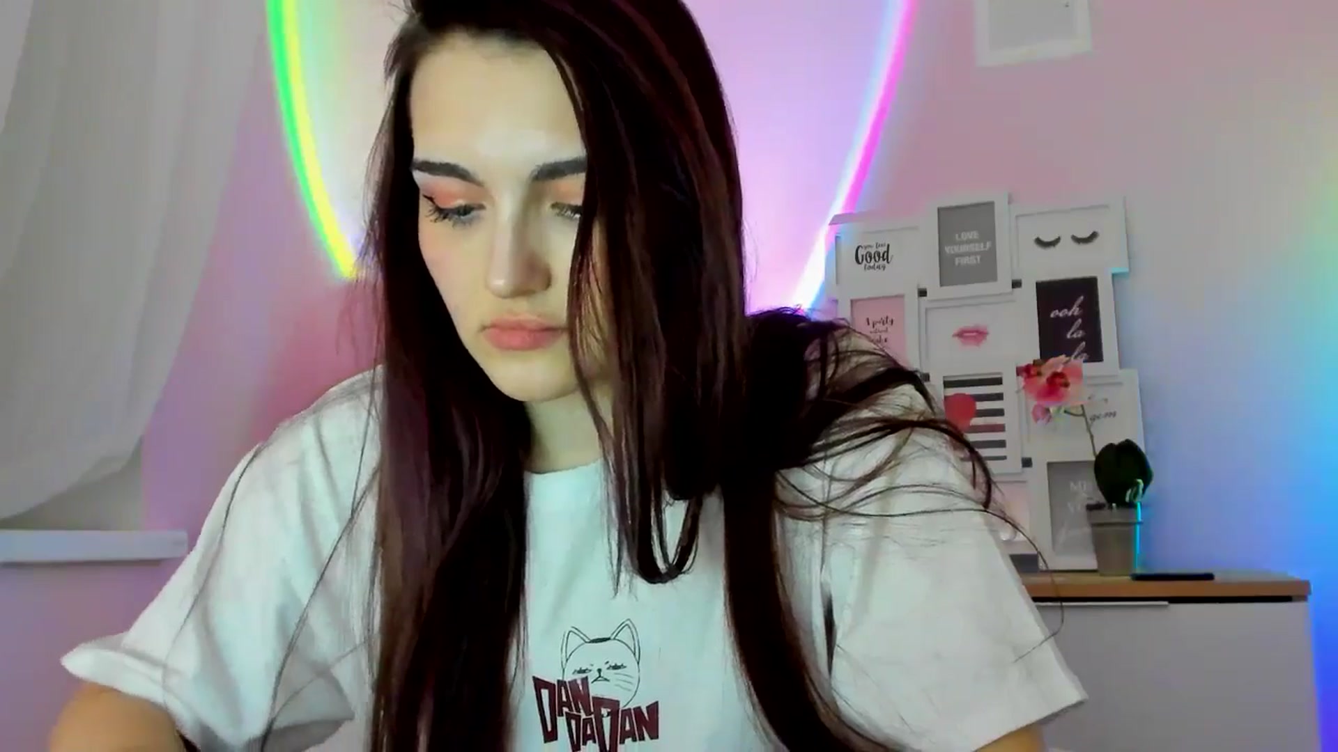 Gallery image thumbnail from JenyStone's myfreecams stream on, 03/09/2025, 13:49 image 9 of 20