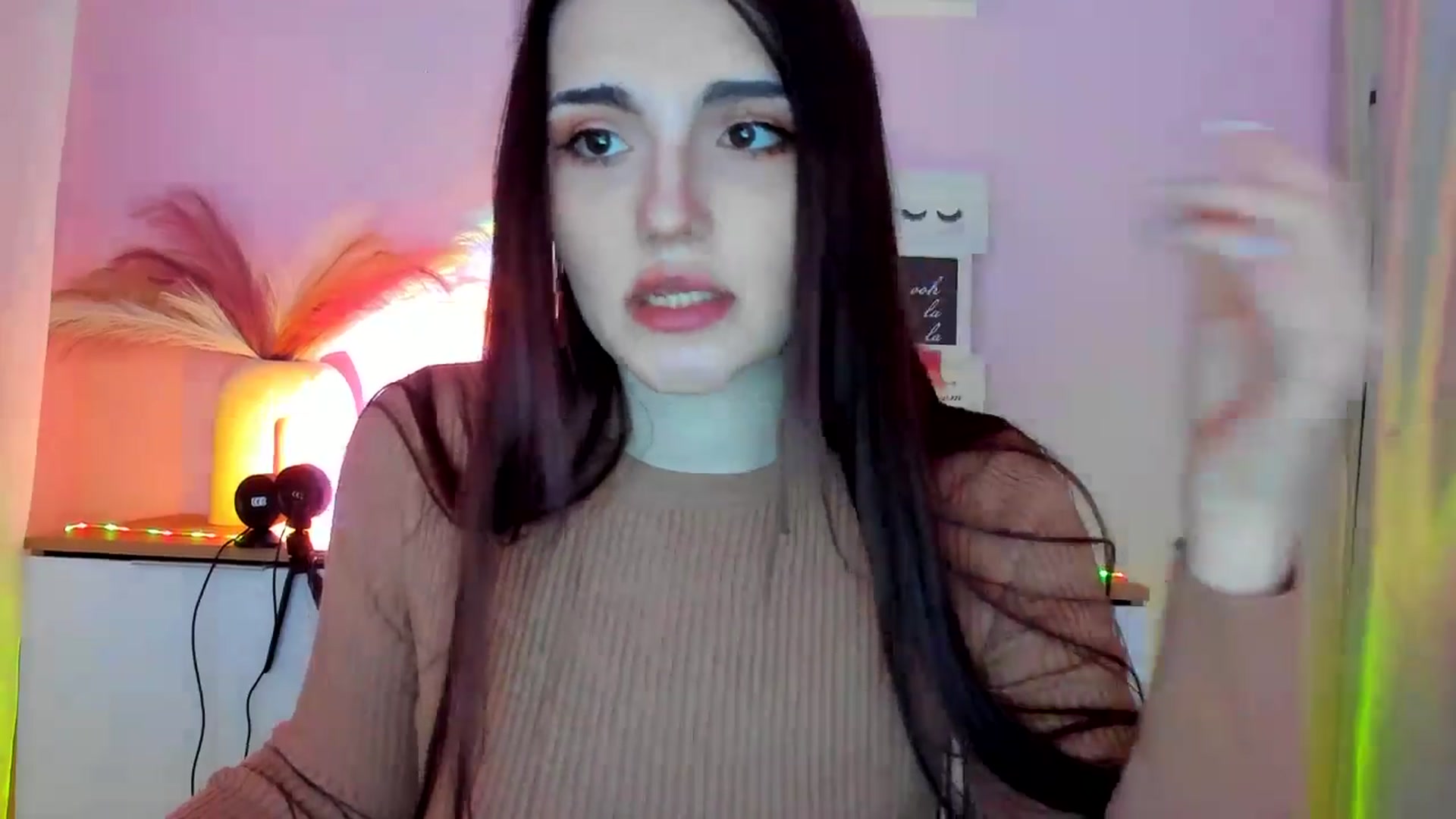 Gallery image thumbnail from JenyStone's myfreecams stream on, 03/10/2025, 12:20 image 13 of 20