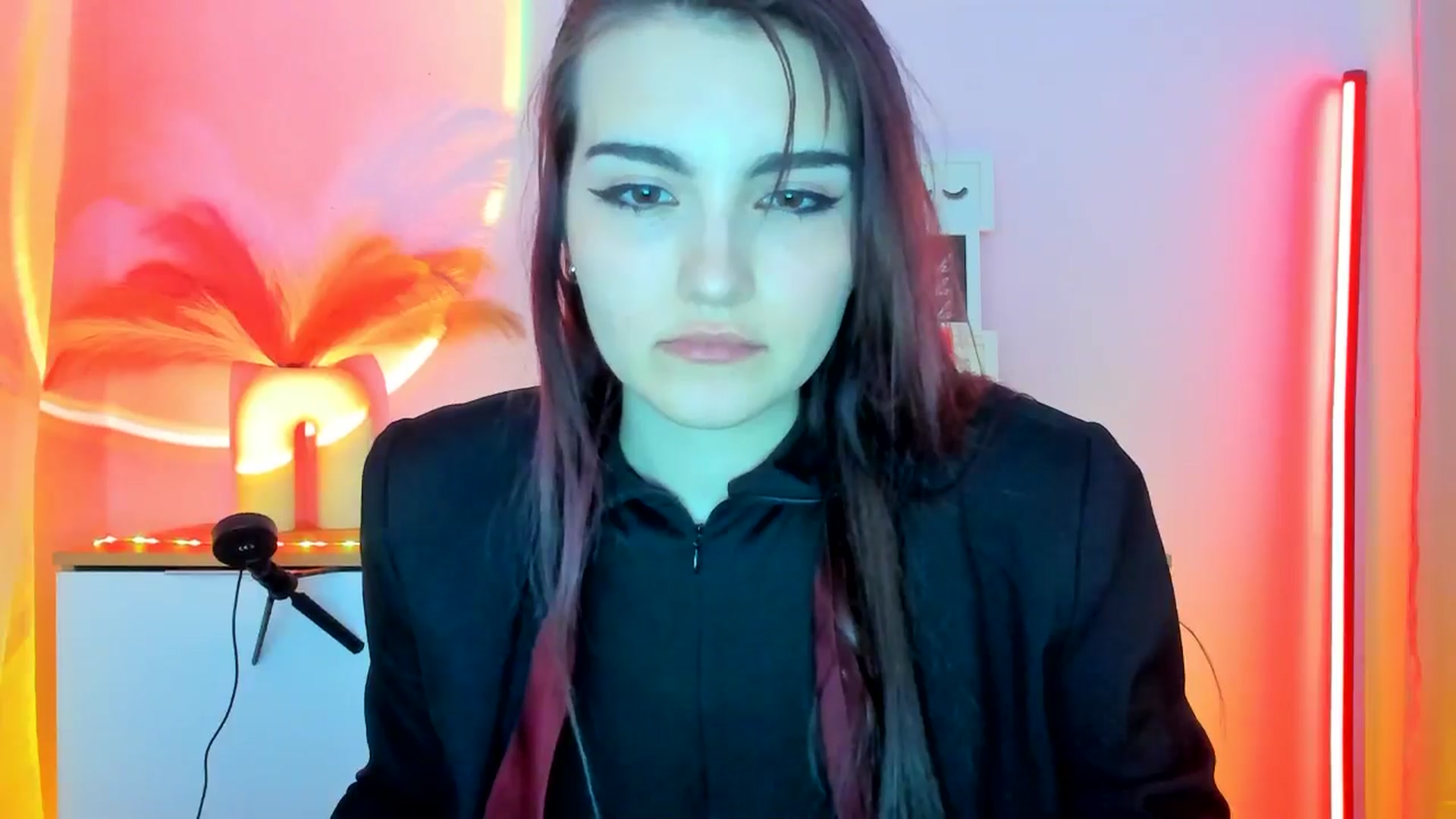 Gallery image thumbnail from JenyStone's myfreecams stream on, 03/11/2025, 12:53 image 11 of 20