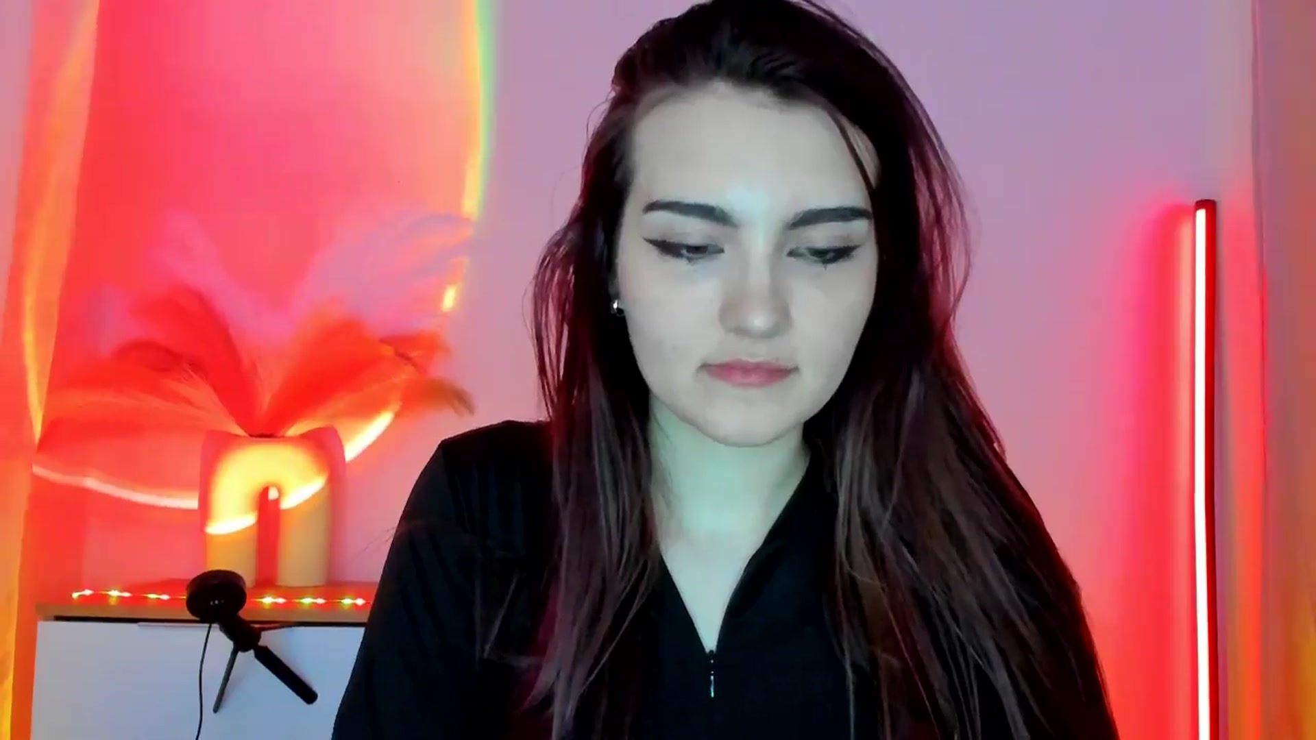 Gallery image thumbnail from JenyStone's myfreecams stream on, 03/11/2025, 14:49 image 10 of 20