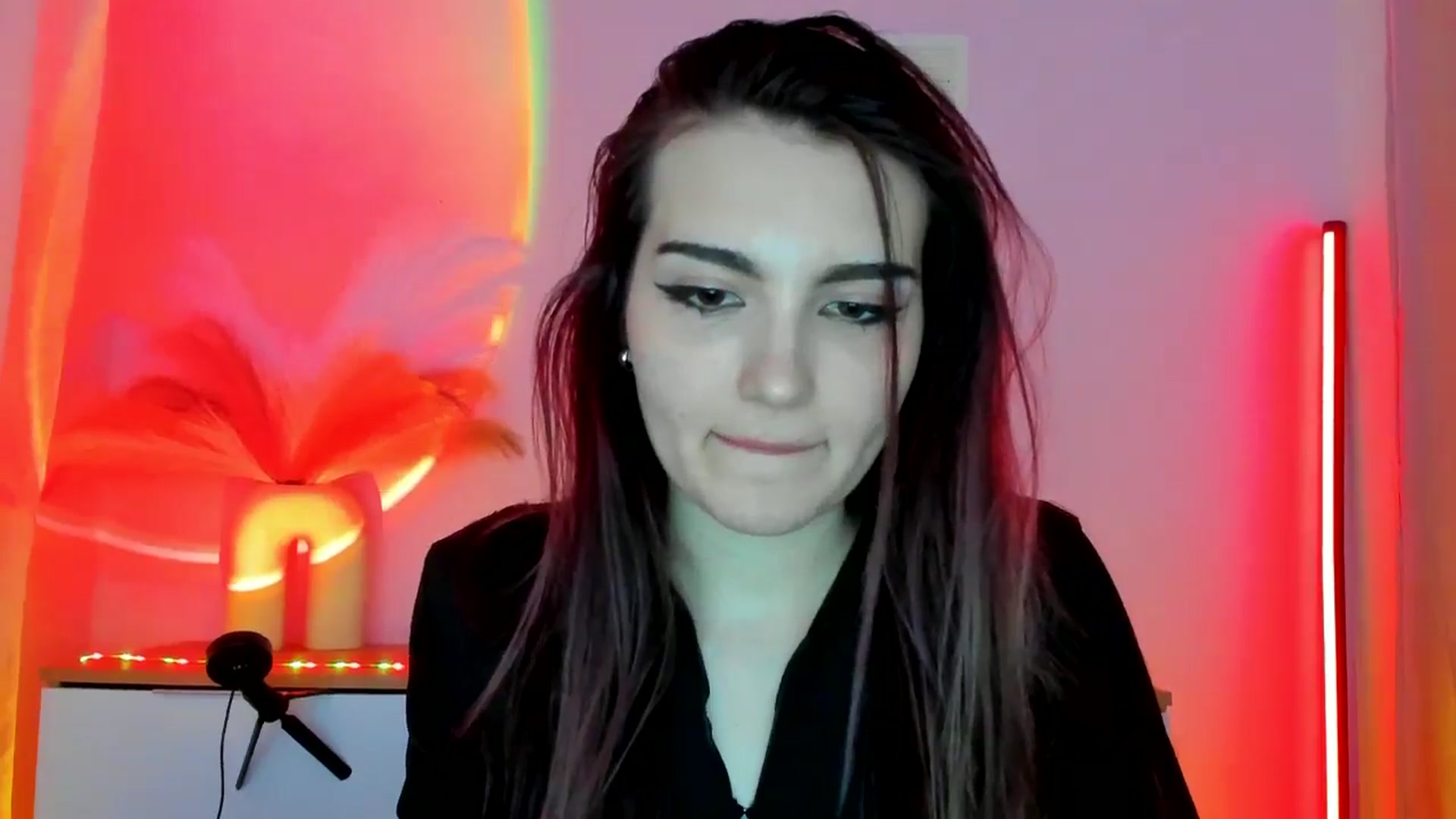 Gallery image thumbnail from JenyStone's myfreecams stream on, 03/11/2025, 14:49 image 16 of 20
