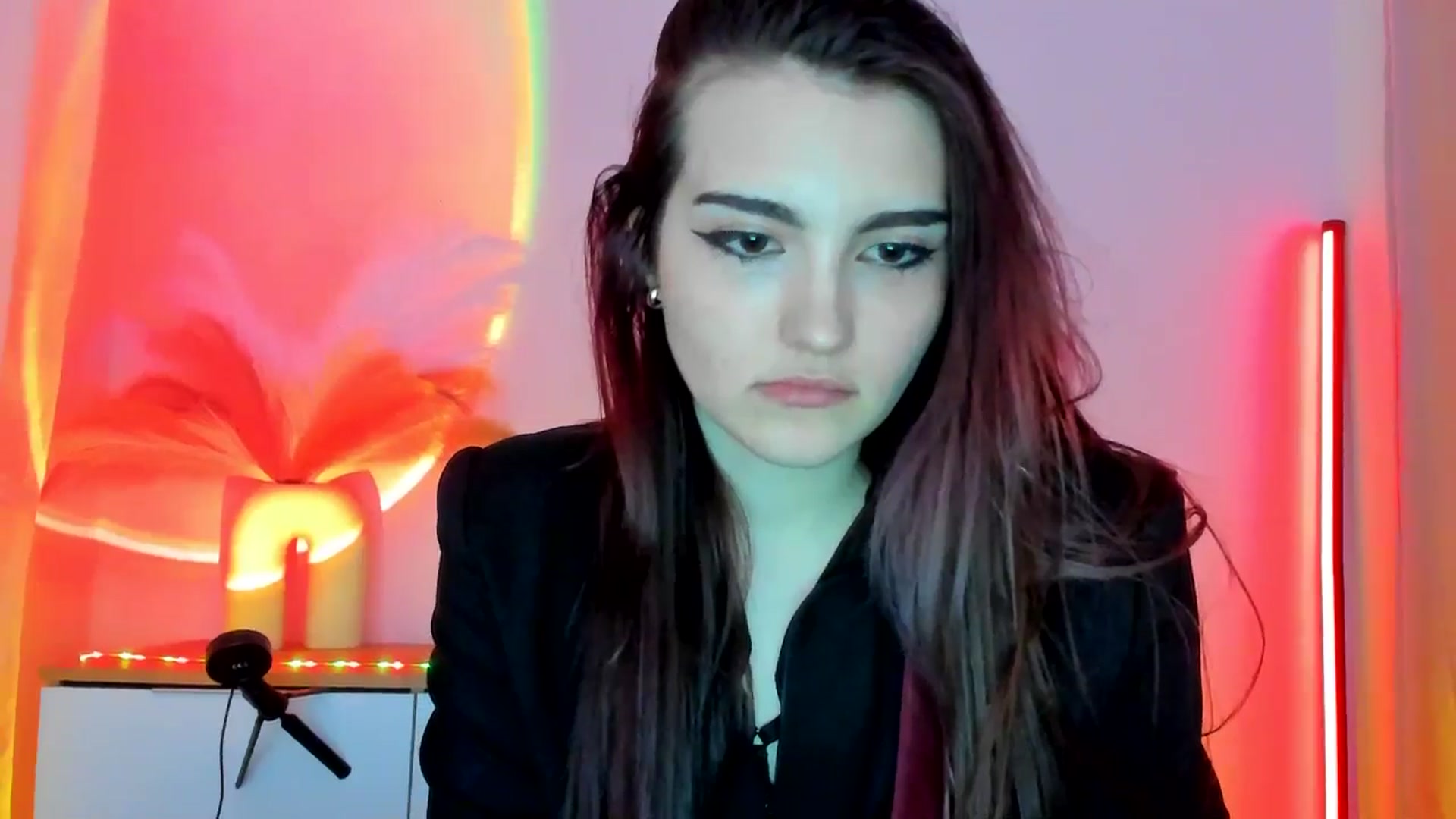 Gallery image thumbnail from JenyStone's myfreecams stream on, 03/11/2025, 14:49 image 20 of 20