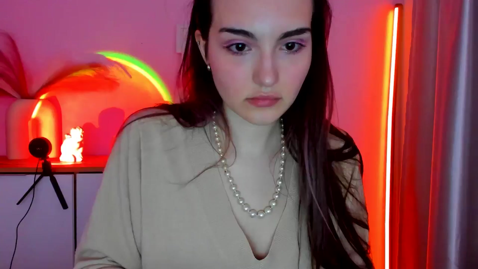 Gallery image thumbnail from JenyStone's myfreecams stream on, 03/14/2025, 12:57 image 2 of 20