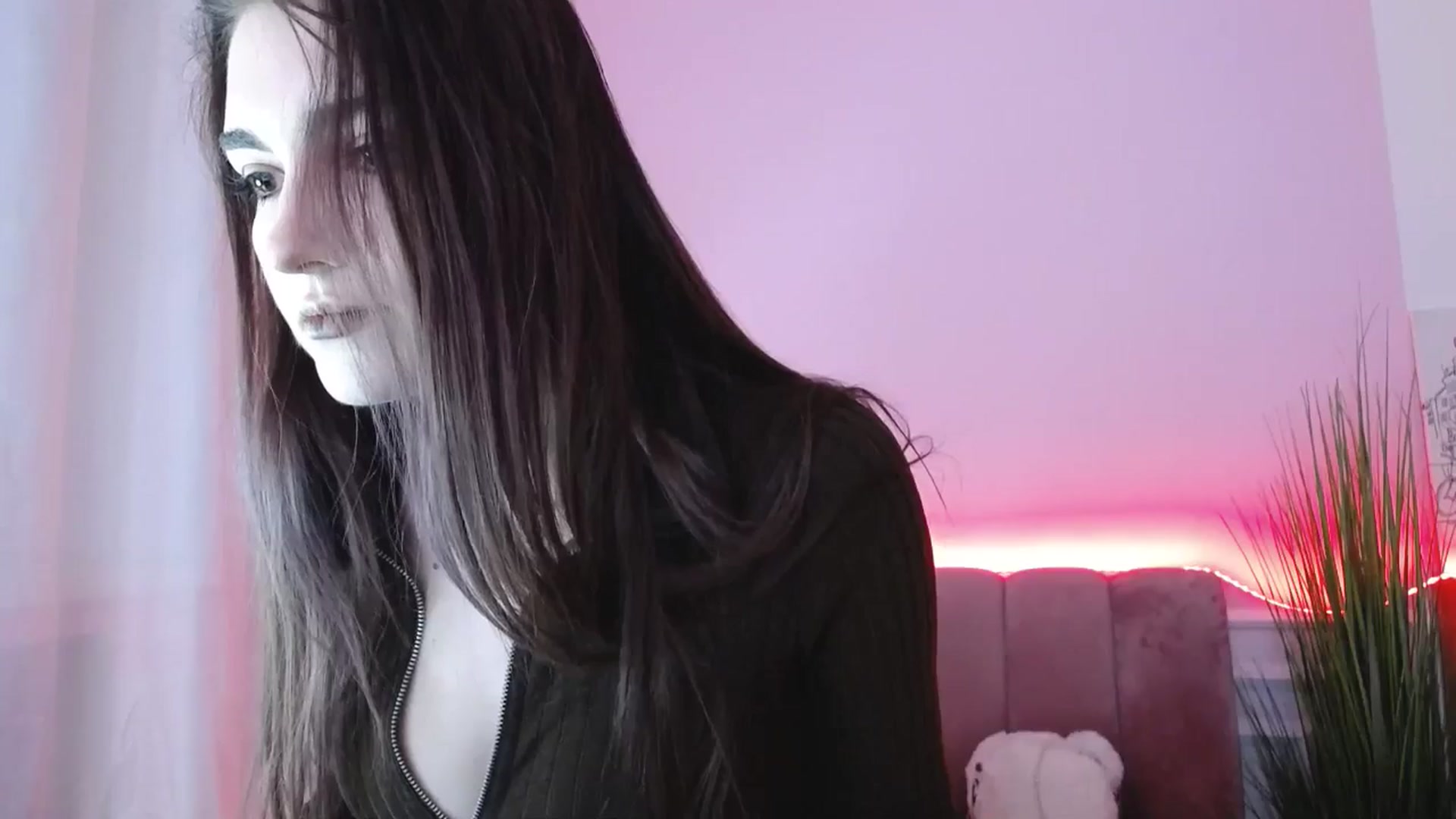 Gallery image thumbnail from JenyStone's myfreecams stream on, 03/16/2025, 11:00 image 19 of 20